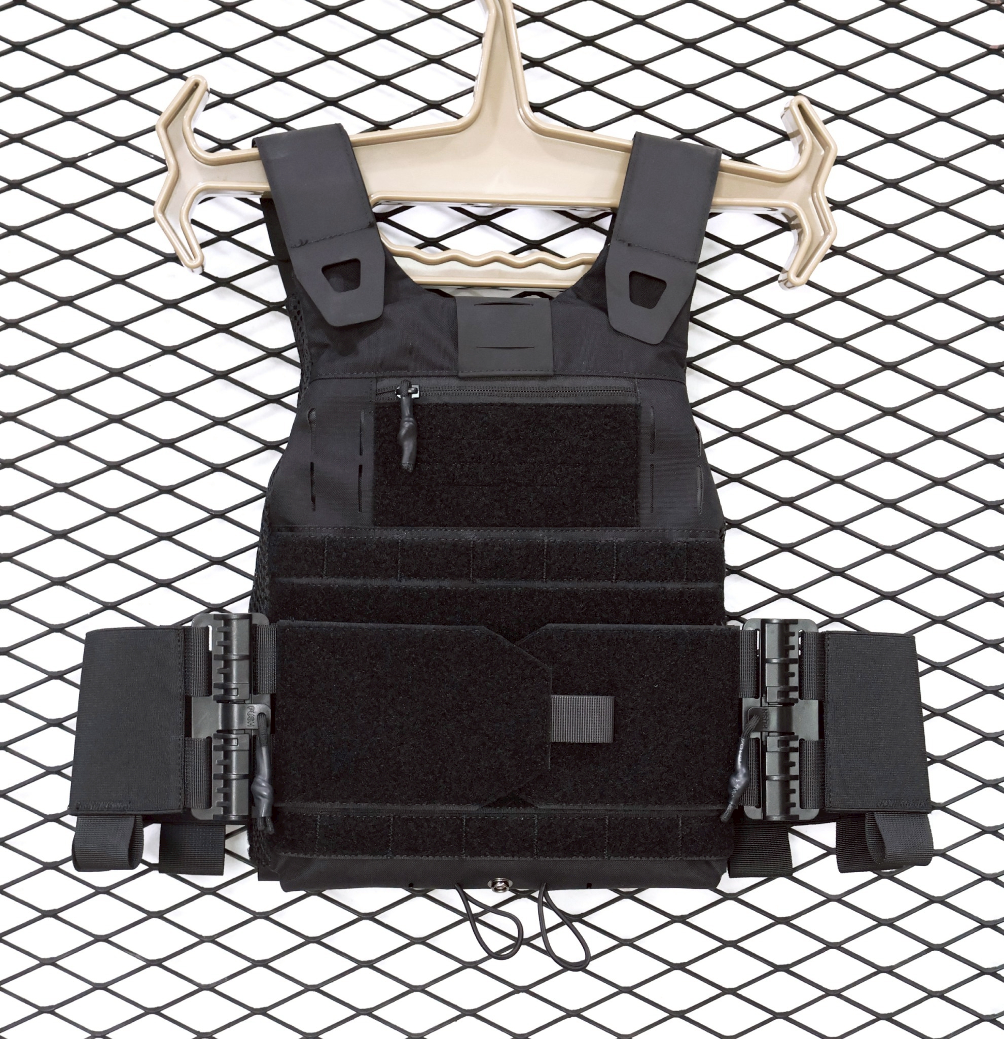 🇹🇭 1313 ไทยแลนด์ แทคติคอล เสื้อเกราะ FCSK 3.1 ( 500D ) สีดำ