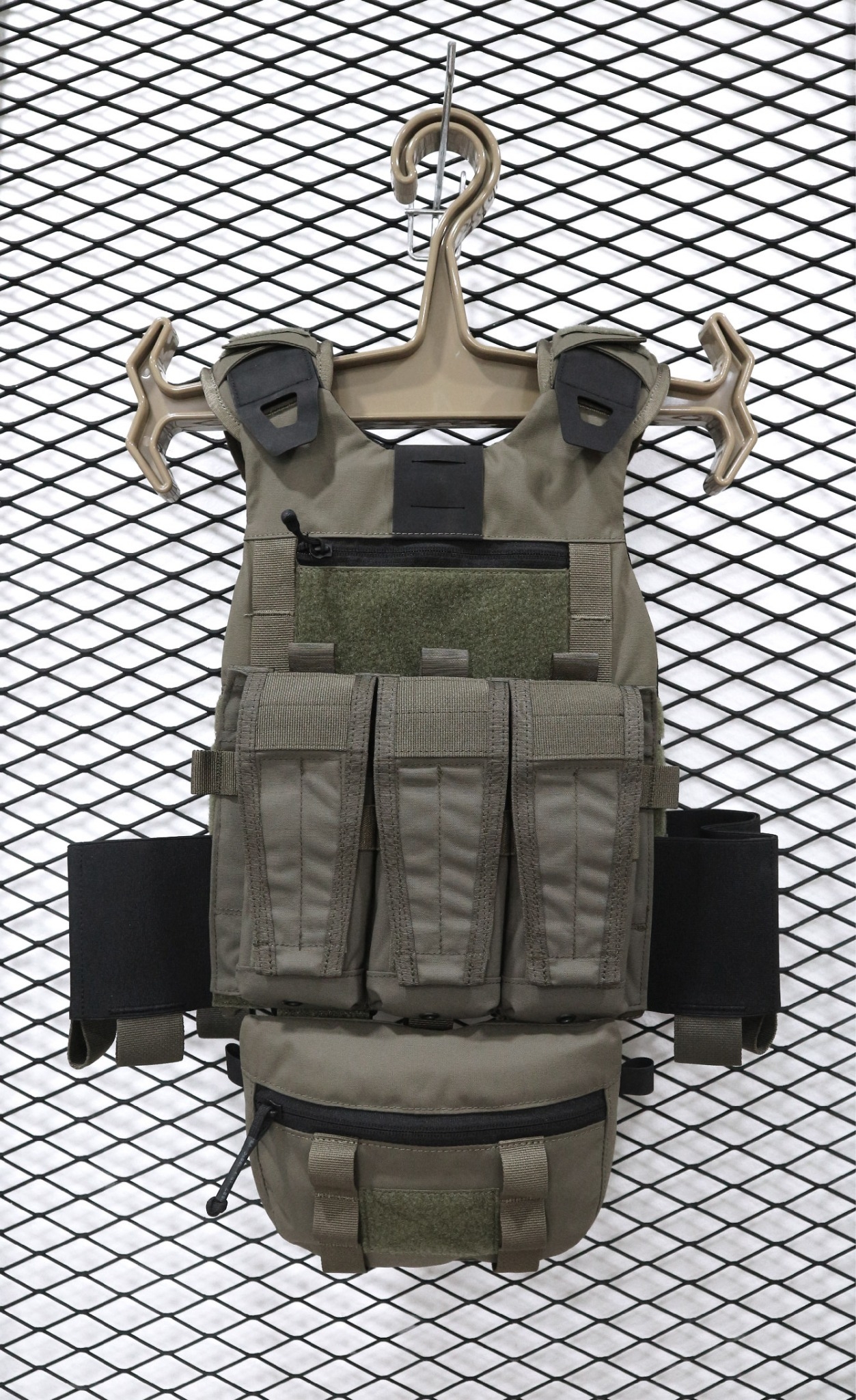 🇹🇭 1102 ไทยแลนด์ แทคติคอล กระเป๋าเสริมติดเวส Lower Accessories Pouch ( Twinfalcons ) [ TW-P076 ]