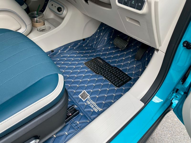 พรมปูพื้นรถยนต์ 6D Good cat พรมvvip น้ำเงินด้ายทอง