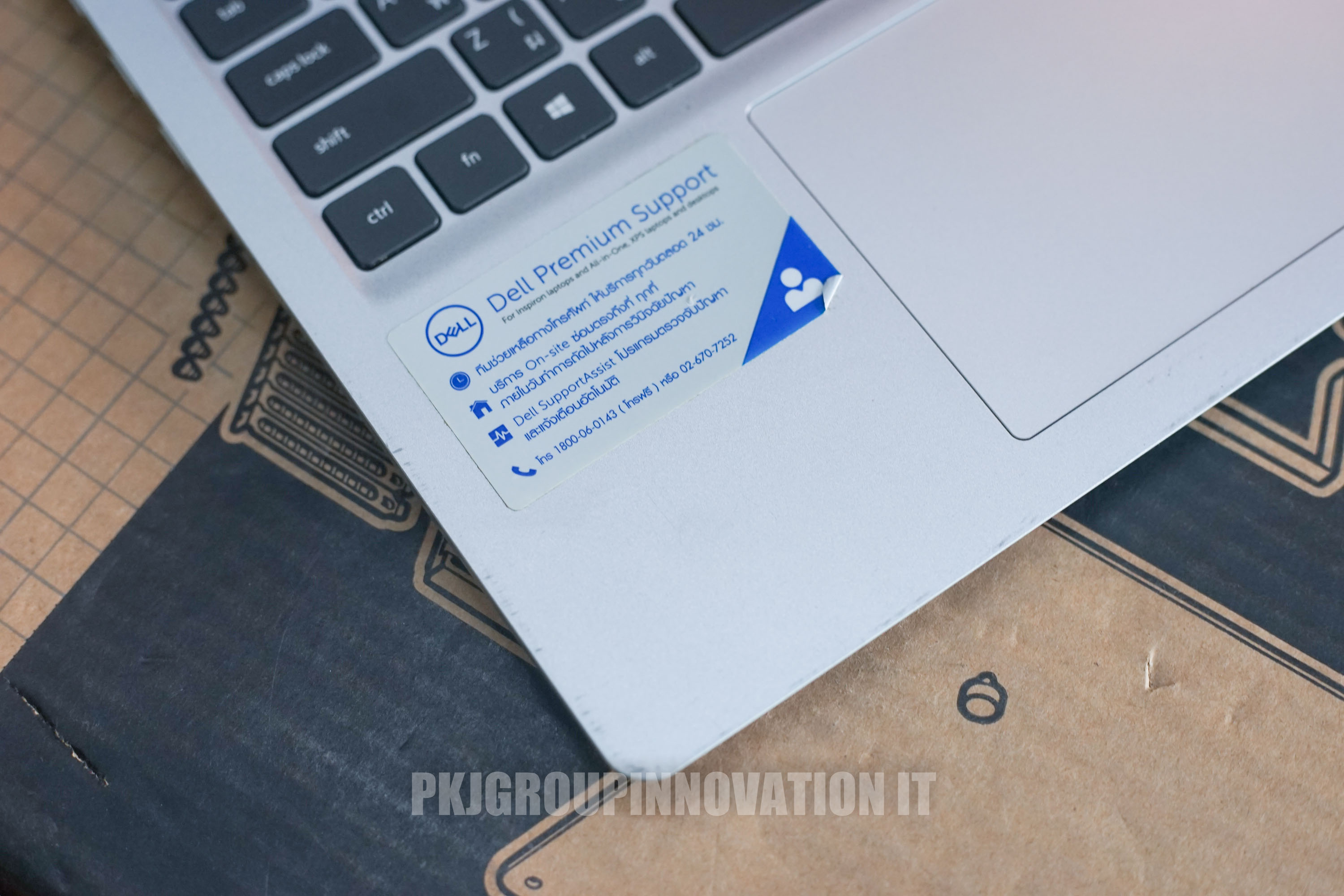 โน๊ตบุ๊คทำงานมือสอง Dell Inspiron 15 3511 * มีตำหนิตามขอบเครื่อง *