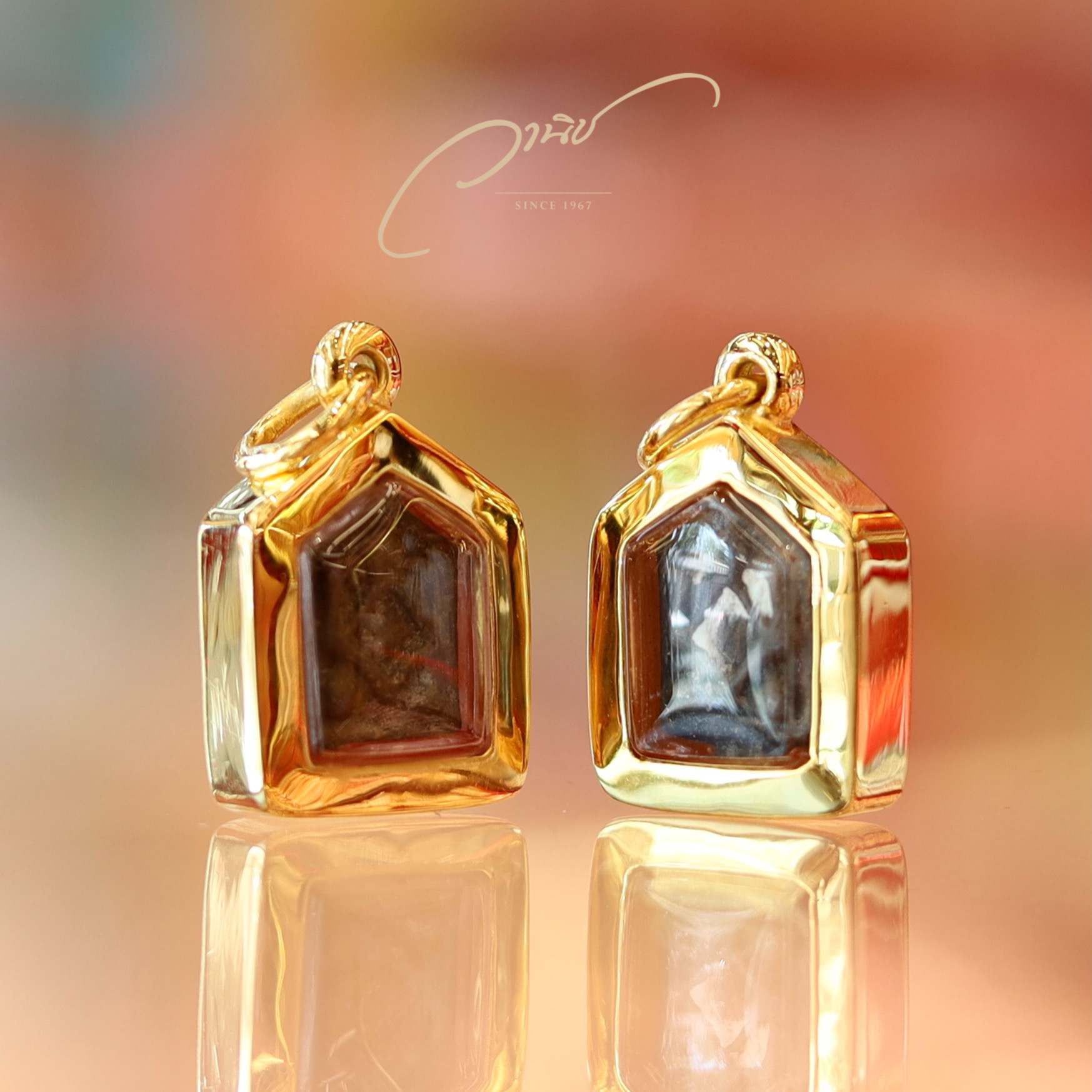 รับเลี่ยมกรอบพระกันน้ำ งานกรอบทองแบบสั่งทำพิเศษทอง 95% (ฝังพลอย เพชร หัวสิงห์ ลงยา ขัดมัน ฯลฯ)