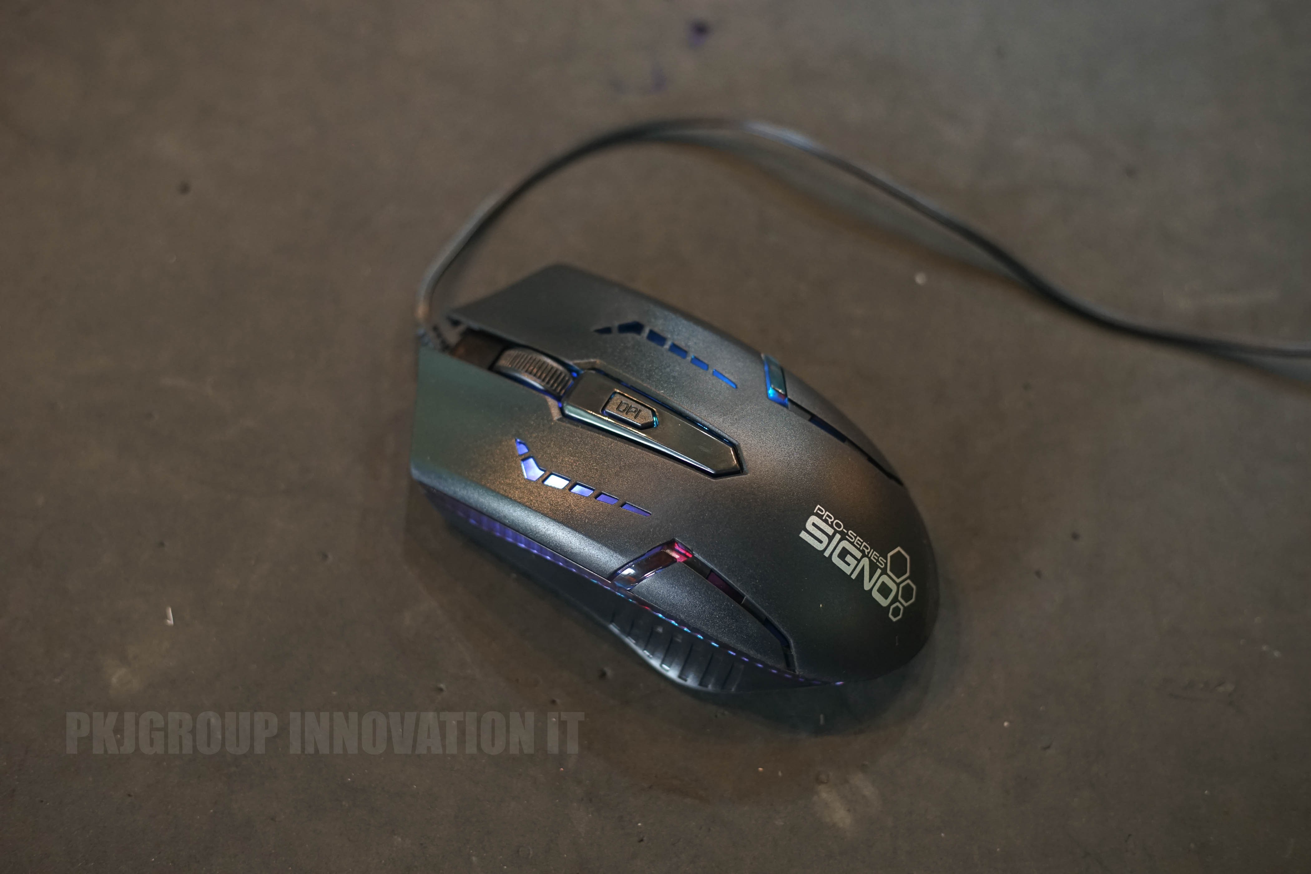 ชุดเมาส์-คีย์บอร์ดเกมมิ่ง Signo Sundaze KB712 + GM 112 ของใหม่ มีไฟRGBเมาส์ปรับ DPI ได้ K/Bปุ่มยาง