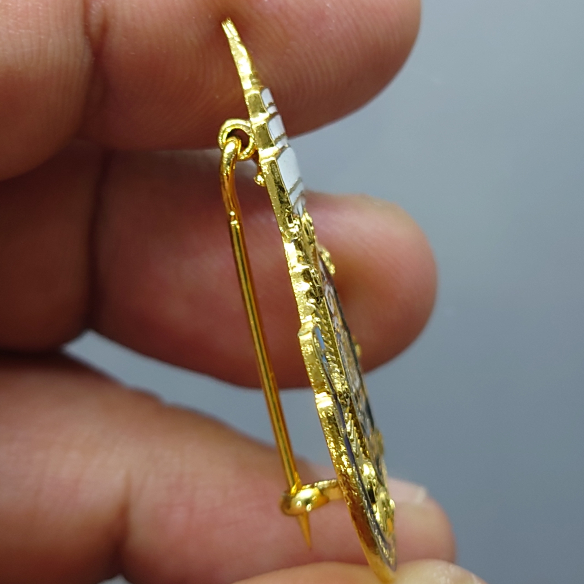 เข็มกลัด ญสส.เฉลิมพระเกียรติ ๘ รอบ ๙๖ พรรษา" สมเด็จพระญาณสังวรฯ สมเด็จพระสังฆราช วัดเทวสังฆาราม ปี2552 พร้อมตลับเดิม