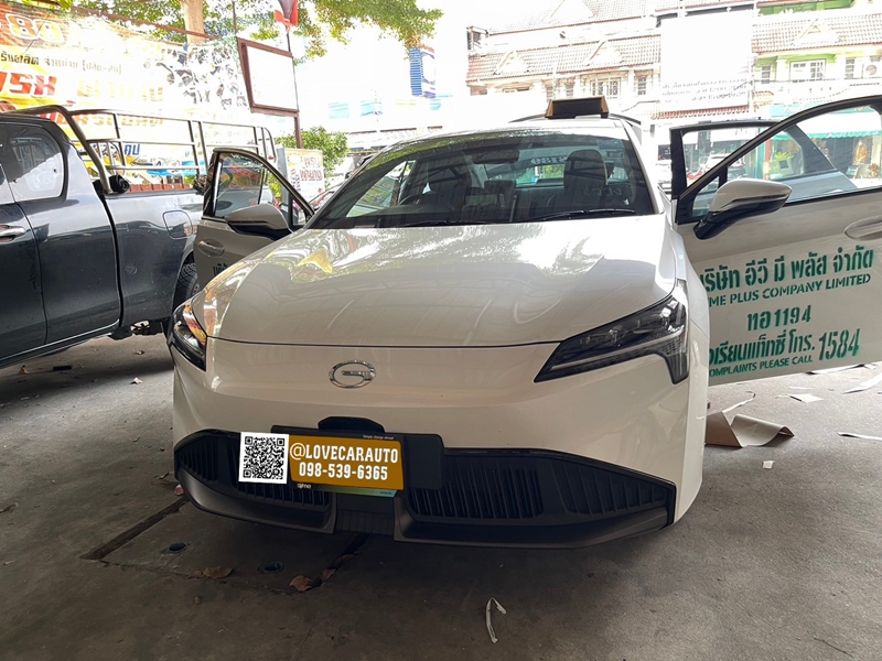 พรมปูพื้นรถยนต์ GAC Aion ES สีดำด้ายดำ