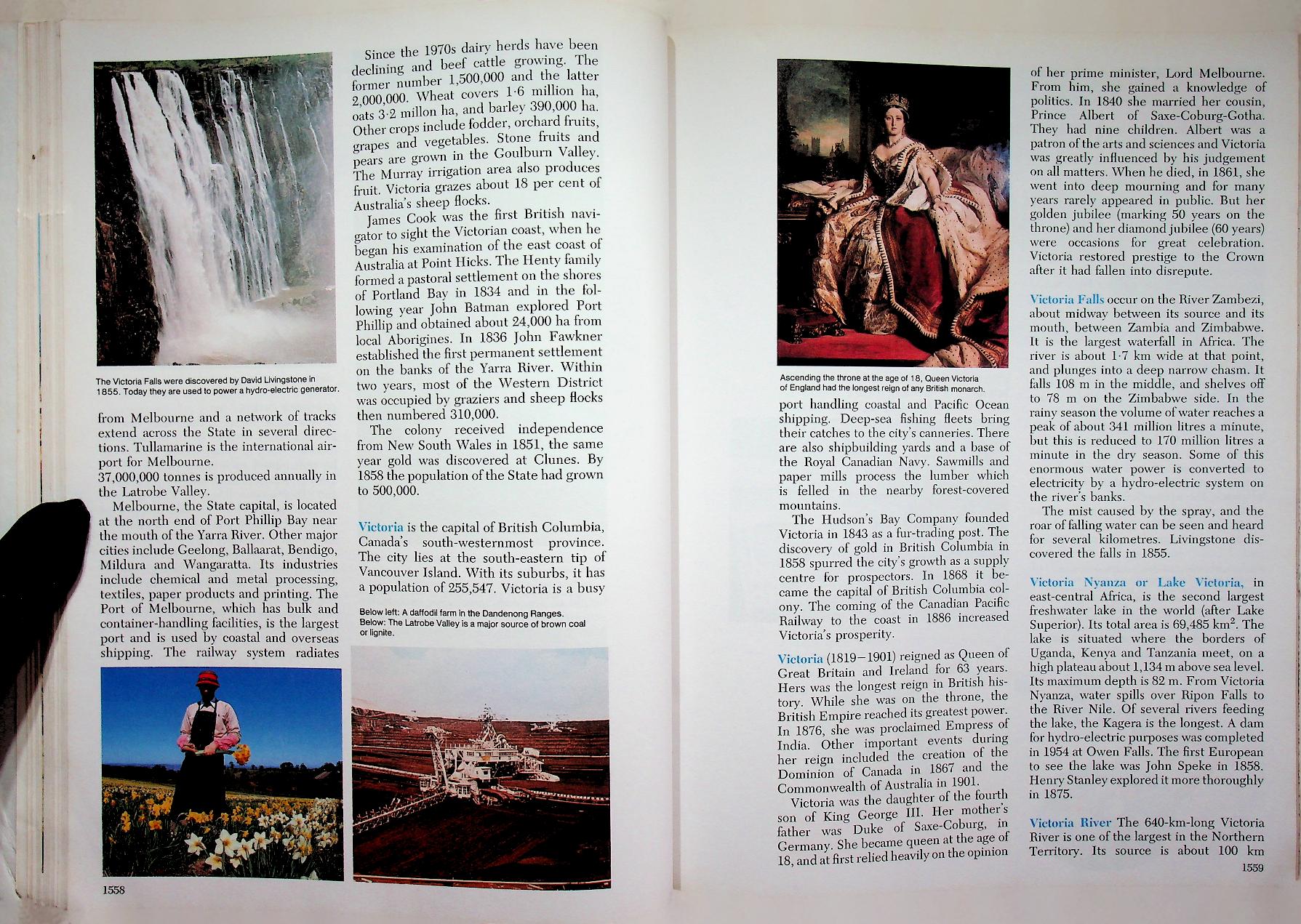 The 21st Century JUNIOR WORLD Encyclopedia 10