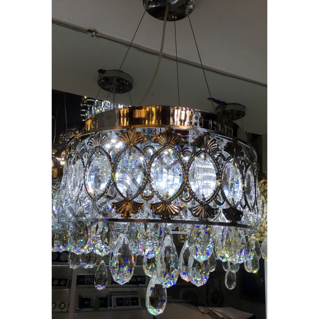 โคมไฟห้อย รุ่น G-LED-L8298-400