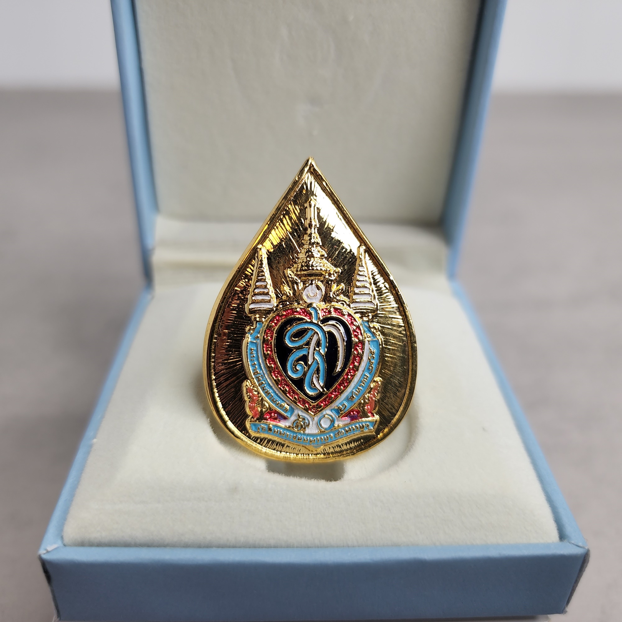 เข็มกลัด เข็มที่ระลึก พระพันปีหลวง (ราชินี) ครบรอบ 90 พรรษา พ.ศ.2565