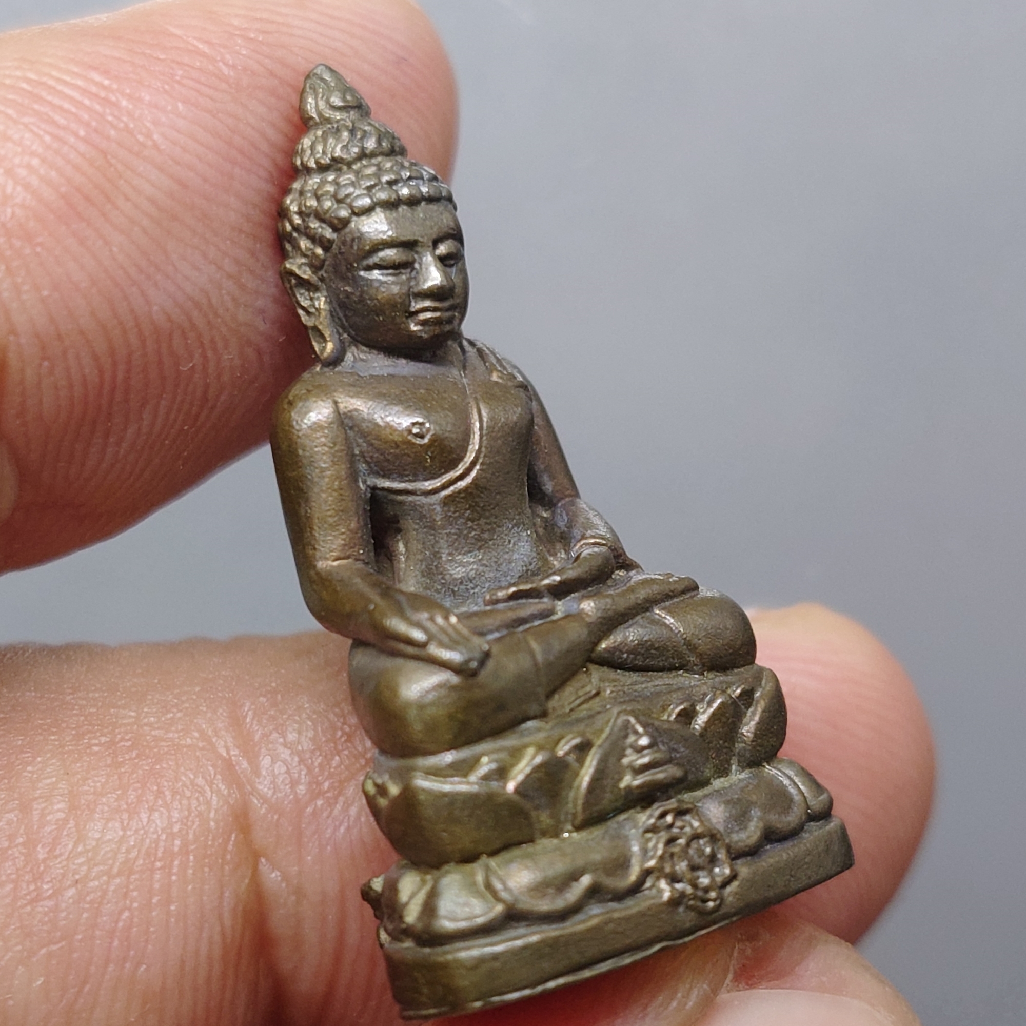 พระกริ่ง พระไพรีพินาศ เนื้อนวะ และ เนื้อเงิน วัดบวรนิเวศวรวิหาร ปี2535 พร้อมกล่อง