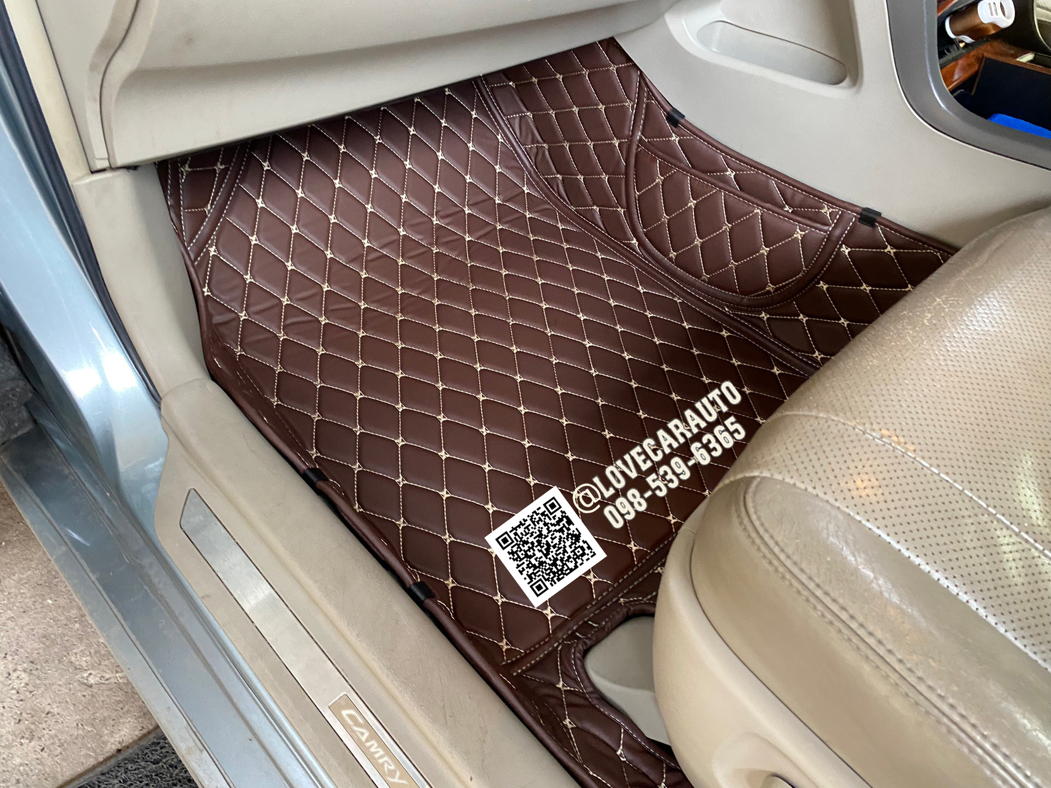 พรมปูพื้นรถยนต์ พรม 6D Toyota Camry 2011 สีกาแฟ