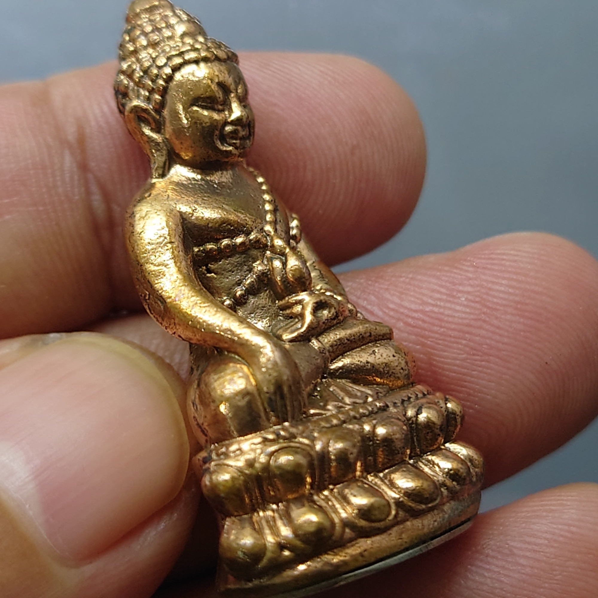 พระกริ่งญาณสังวร หล่อโบราณ เนื้อนวะ ฐานเงินแท้ 97 พรรษา ญสส วัดบวรนิเวศวิหาร ปี2553 พร้อมกล่องเดิม รับประกันแท้ออกวัด