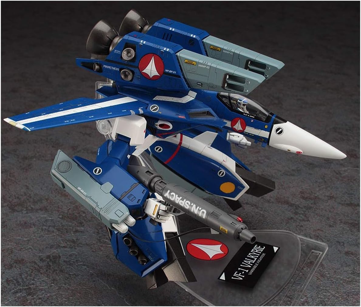 **MTS Toys**Hasegawa Macross 1/72 : VF-1J Super Gerwalk Valkyrie Max/Miria