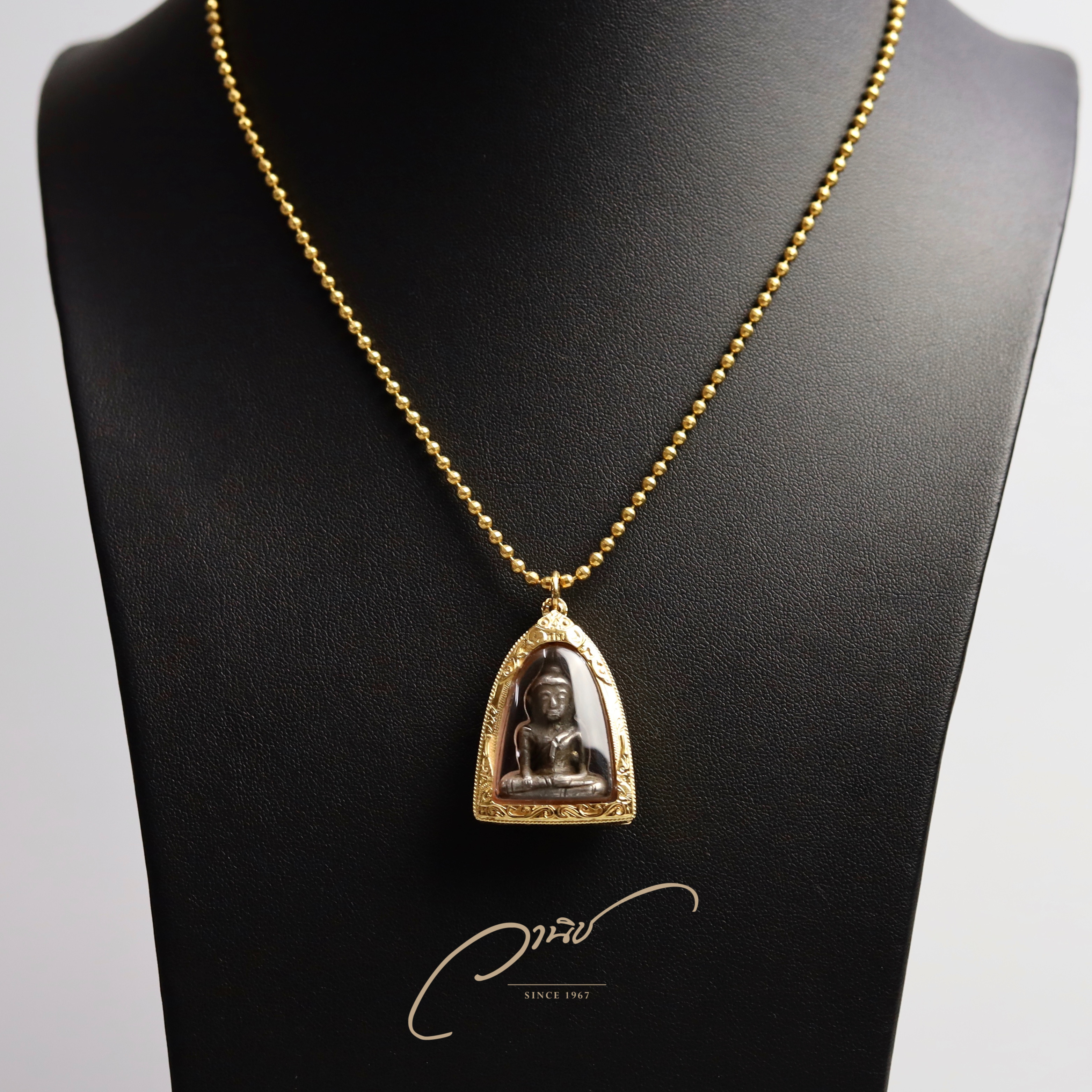 ✔️พระยอดธง กรุเก่าสมัยอยุธยาฯ เนื้อเงิน ปางมารวิชัย อายุหลายร้อยปี✔️