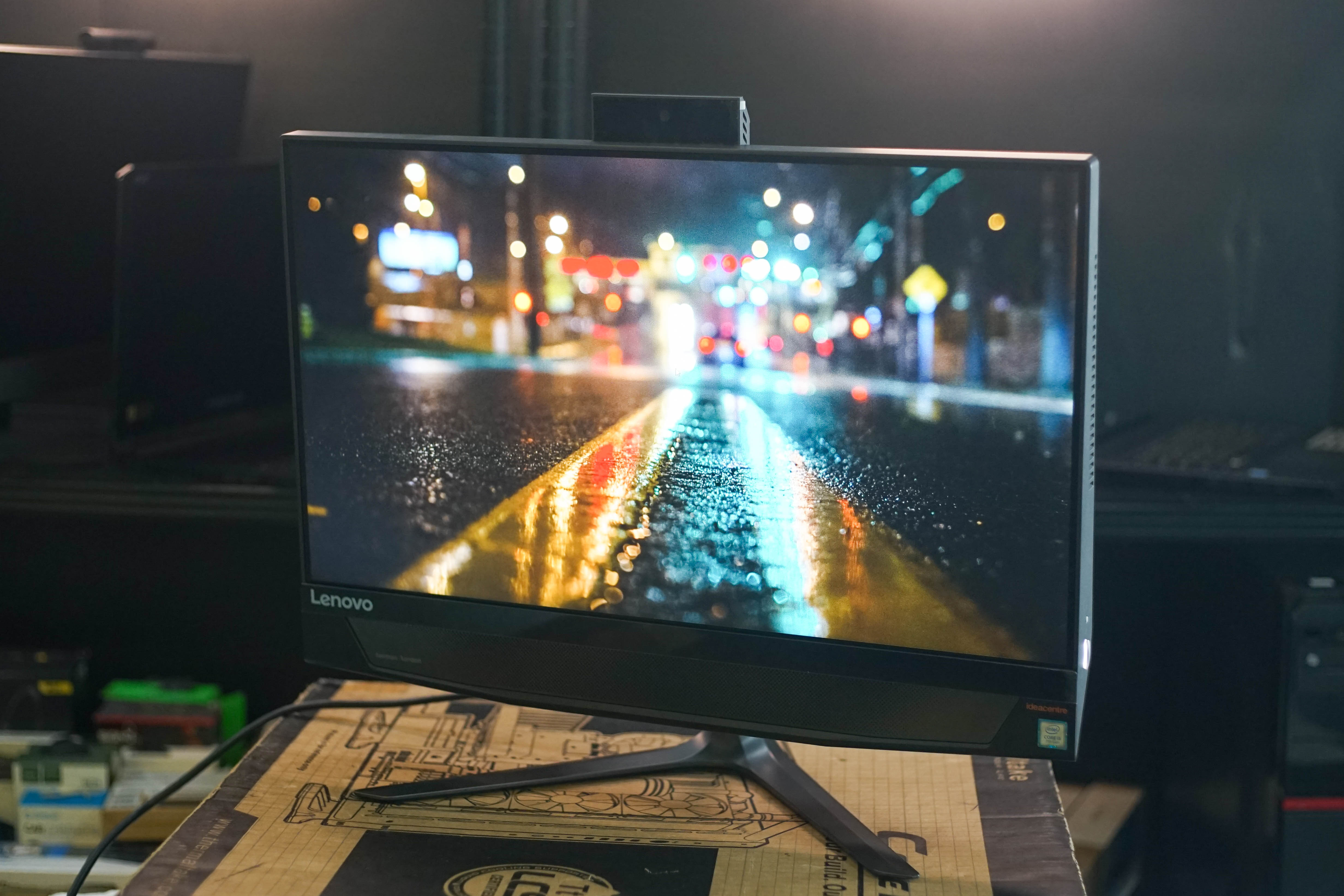 คอมมือสอง Lenovo ideacentre AIO 720-24IKB-F0CM0011TA i5-7400 RAM 8 GB SSD 512 GB GTX960A 23.8"