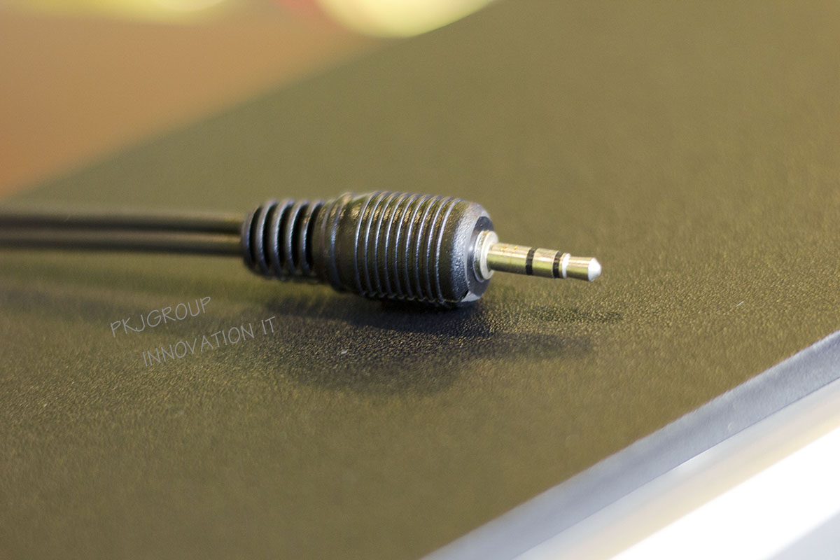 ลำโพงคอมถูกๆ Saag Micro 800W