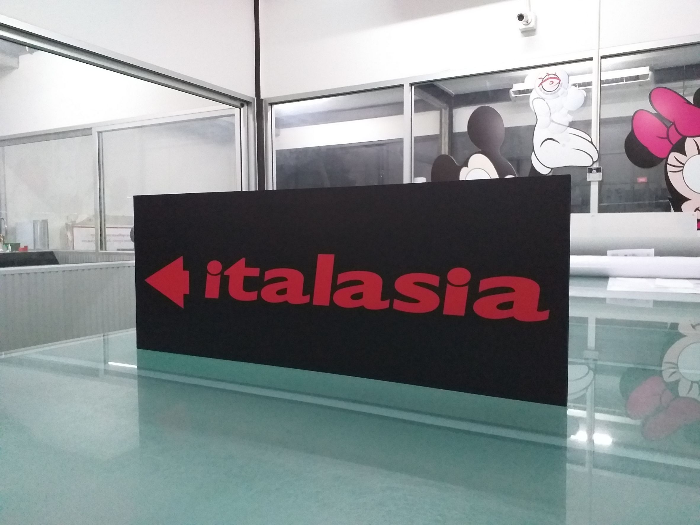 งานป้ายพิมพ์UVลงบนแผ่นอะคริลิค สำหรับทำป้ายตู้ไฟป้ายกล่องไฟ งานITALASIA