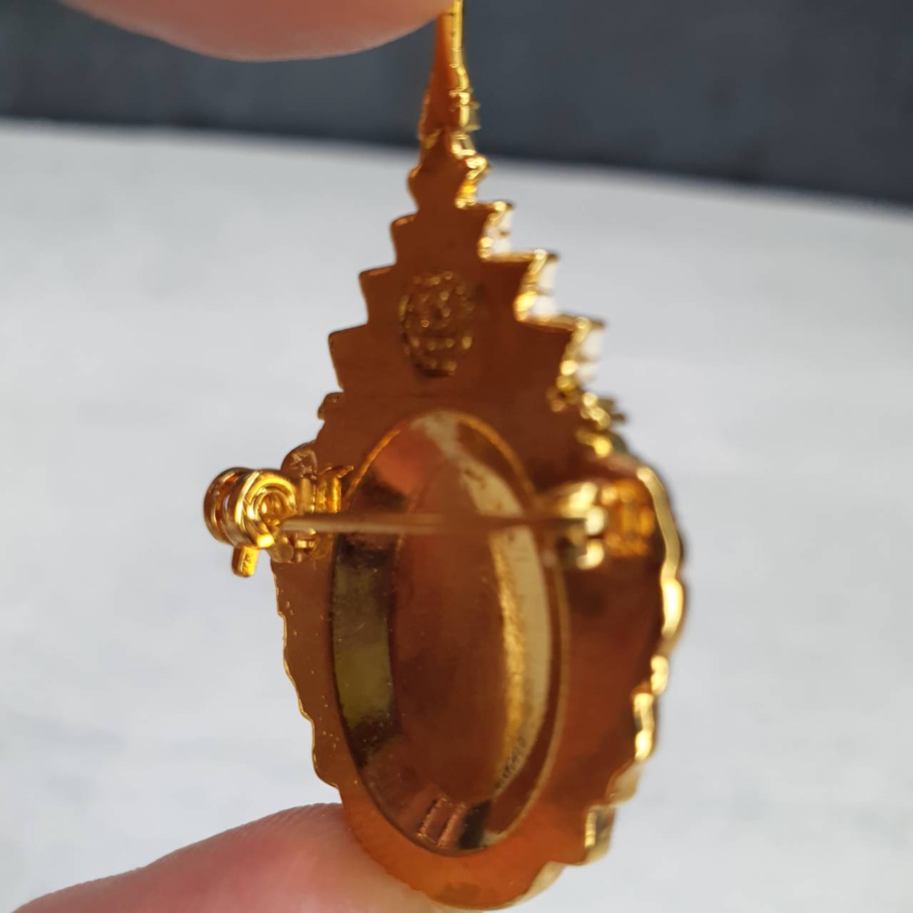 เข็มกลัด เข็มที่ระลึก ญสส ฉลองพระชันษา 100 ปี สมเด็จพระสังฆราช 2556