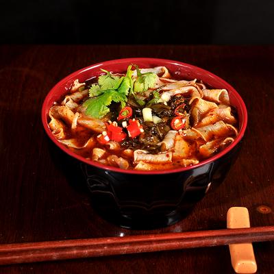 มาม่ารสเผ็ดซุปเปรี้ยว (เส้นใหญ่) 110 g