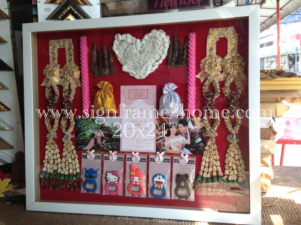 มีกรอบทรงลึก ไม้เรียบโมเดล สีขาว 20x30"