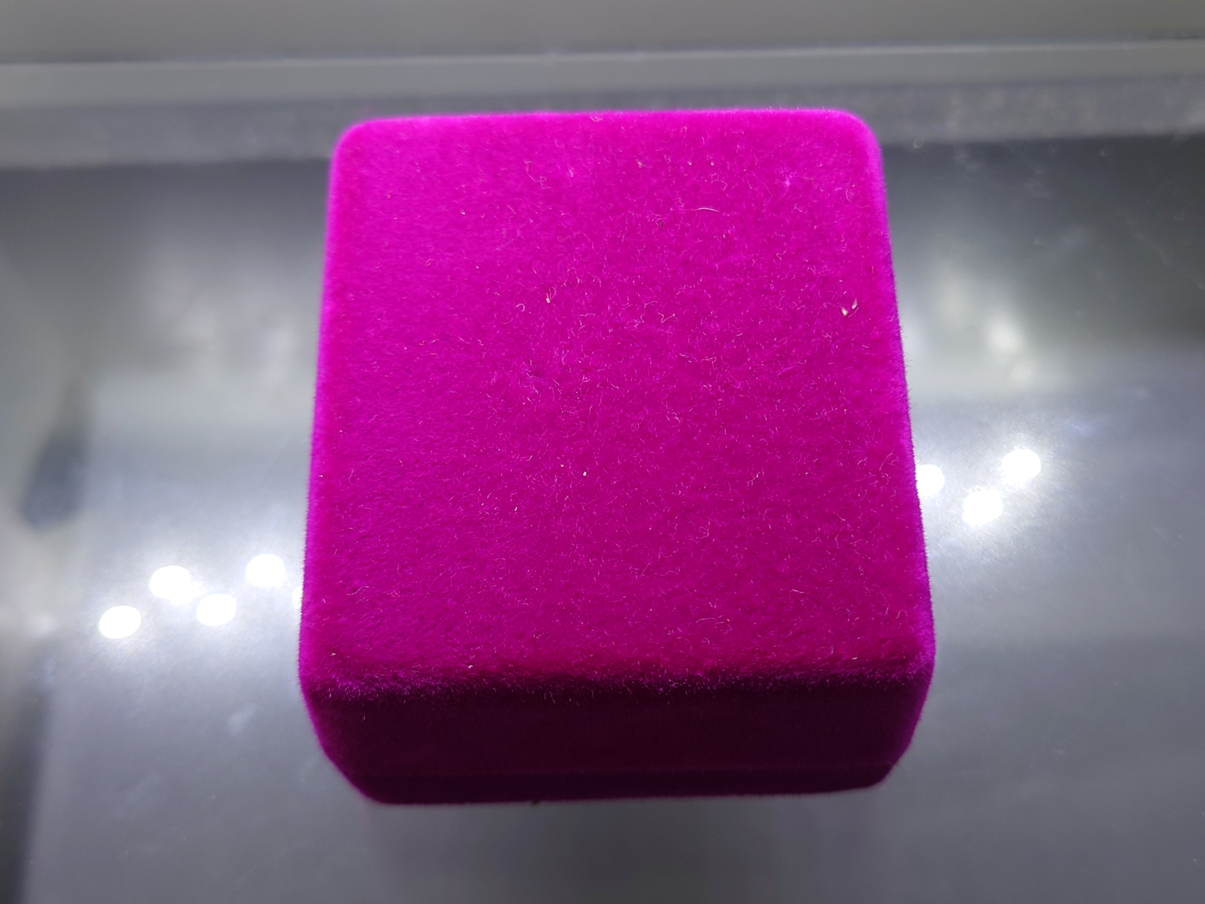 เหรียญพระพิฆเนศวร รุ่น ฉลอง 100 ปี พระราชวังสนามจันทร์ เนื้อทองแดง สำนักพระราชวัง จัดสร้าง พ.ศ.2550 พร้อมกล่องเดิม หายาก