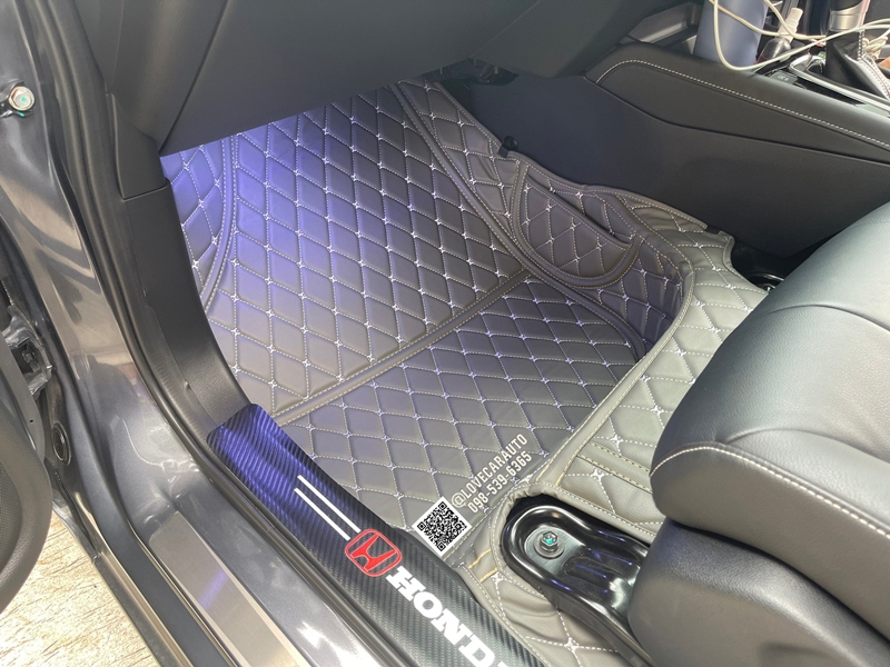 พรมปูพื้นรถยนต์ Honda City 2023 สีเทา