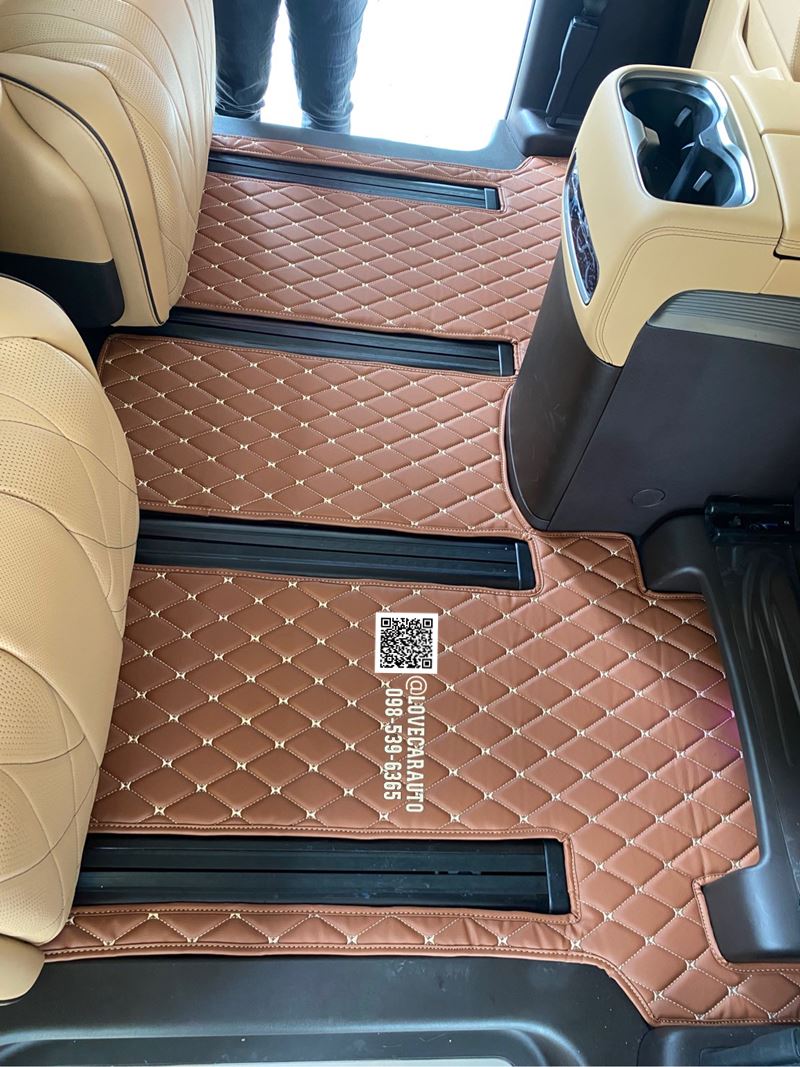 พรมปูพื้นรถยนต์ BYD Denza D9 สีน้ำตาลเข้มด้ายทอง