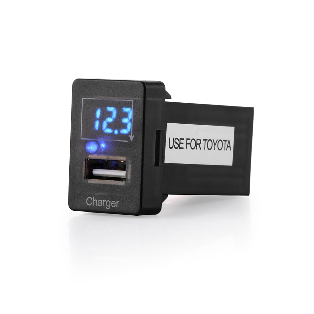 VOLT&USB Charger สำหรับ Toyota Vios Yaris Altis REVO New Fortuner Camry