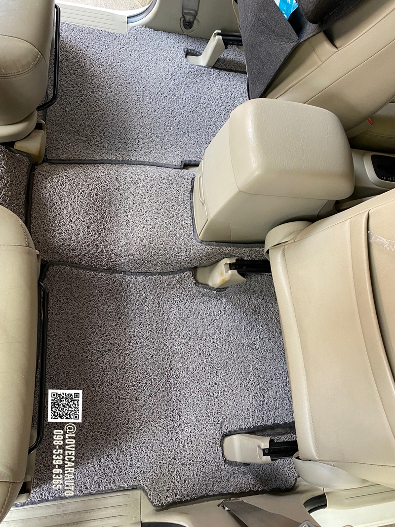 พรมไวนิลดักฝุ่น Toyota Innova 2011 เบาะแยก สีเทา