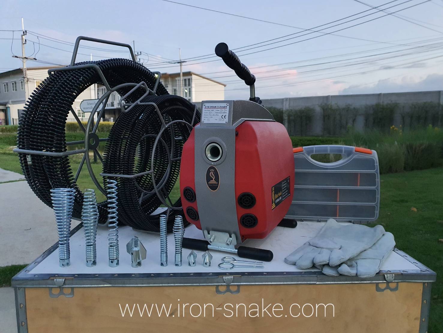 เครื่องทะลวงท่อ งูเหล็ก ironsnake รุ่น D-170 งูเหล็กทะลวงท่อ เครื่องทะลวงท่อไฟฟ้า