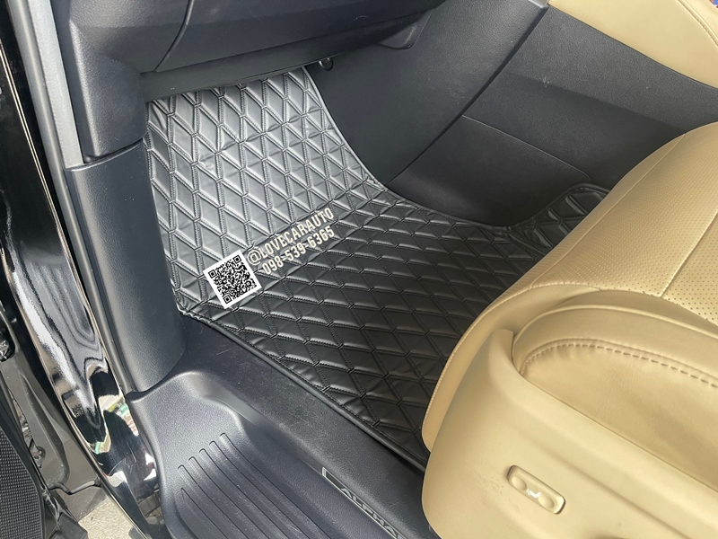 พรมปูพื้นรถตู้ 6D Toyota Alphard 30 ปี 2018 สีดำด้ายดำ