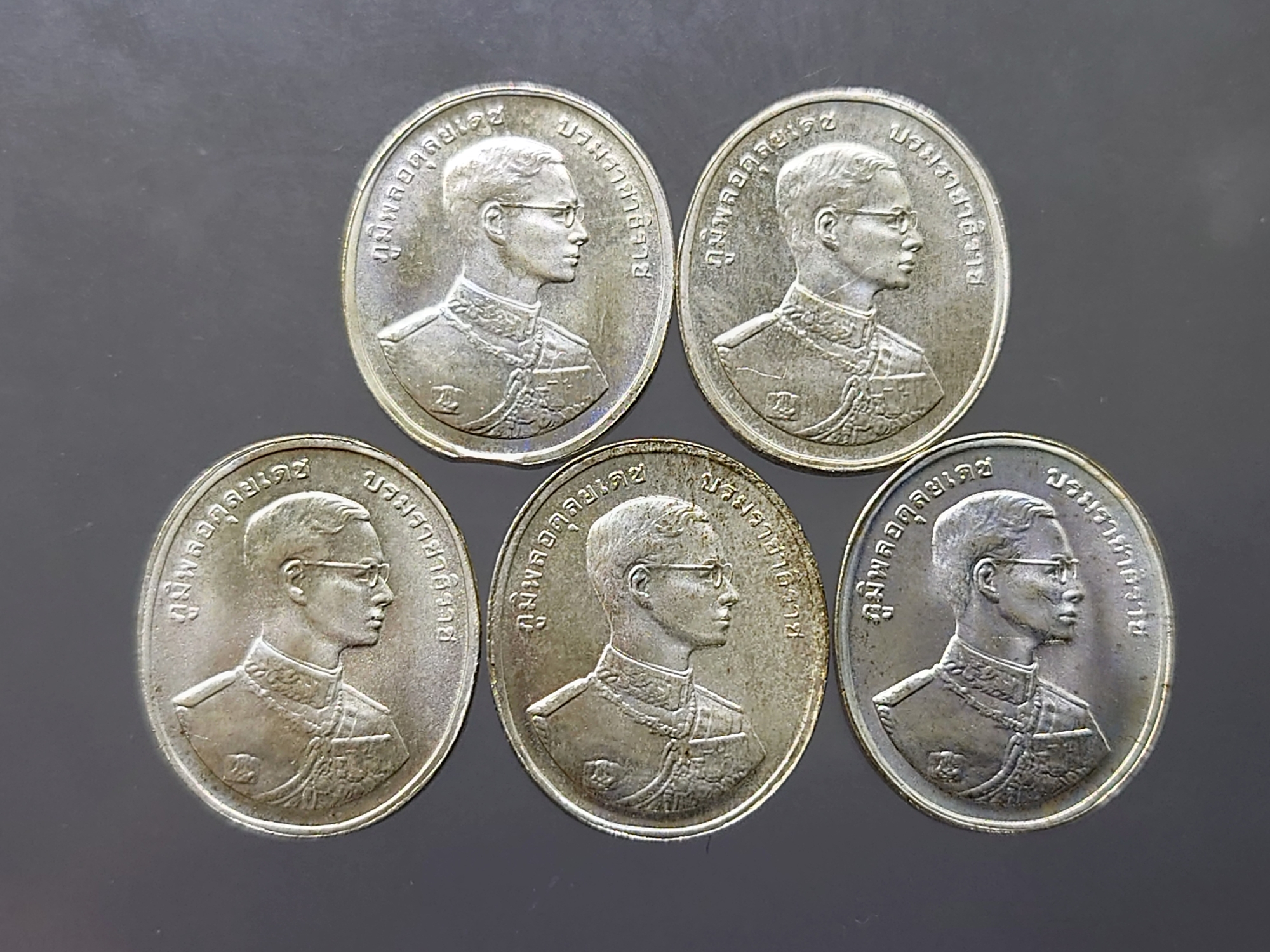 เหรียญพระพุทธปัญจภาคี (ครบชุด 5 เหรียญ) เนื้อเงิน พิมพ์เล็ก รัชกาลที่9 พ.ศ.2539 มีเฉพาะเหรียญ