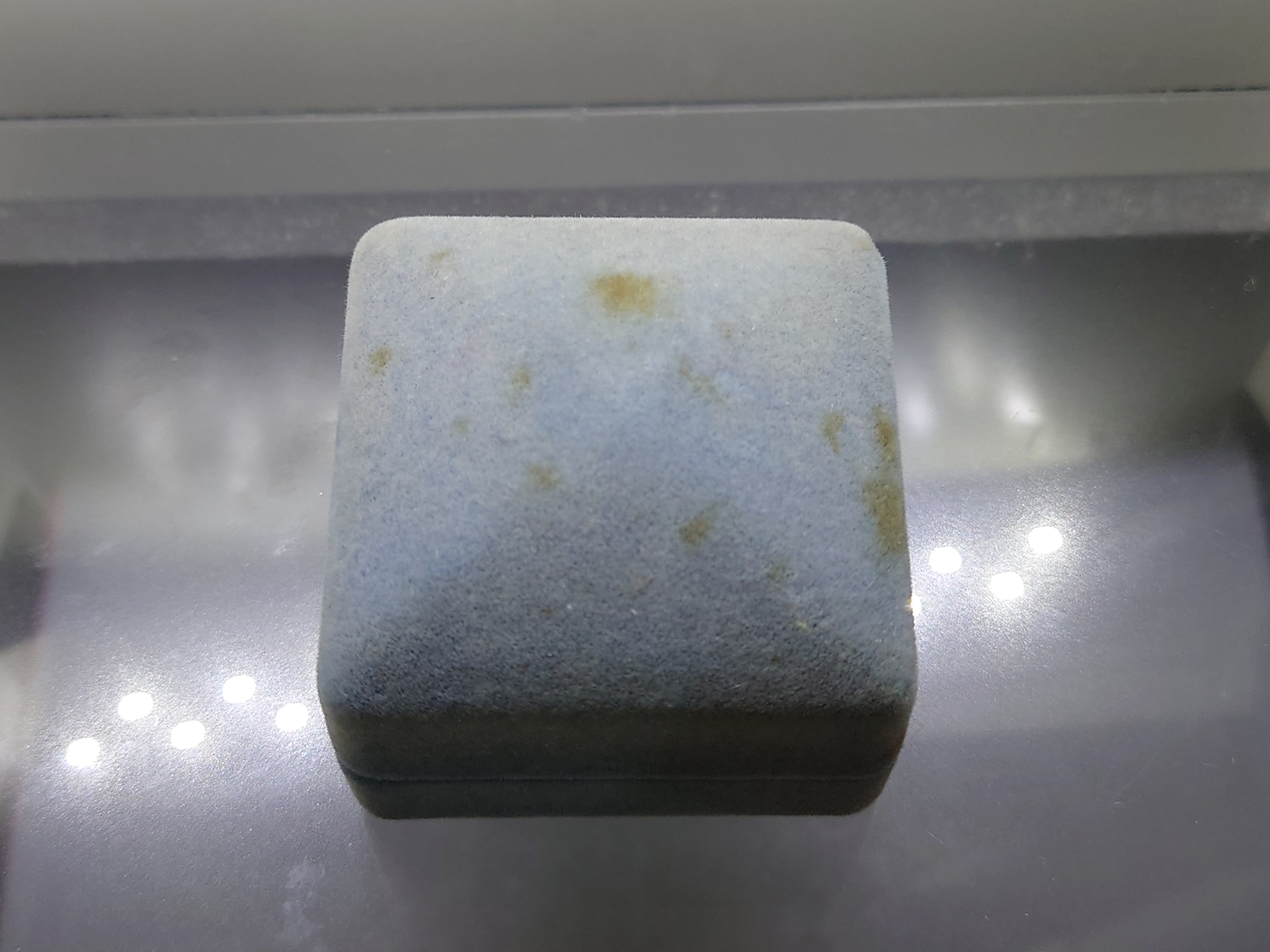 พระกริ่งชัยวัฒน์ วัฒนะ เนื้อเงิน รุ่นเจริญอายุ ๖ รอบ พระจุลคณิศร (เฉลิม ชยุตตโม) วัดราชบพิธสถิตมหาสีมาราม ปี2534 พร้อมกล่องเดิม