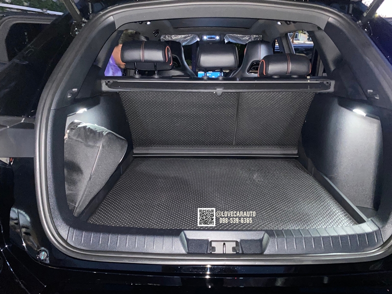 พรมปูพื้นรถยนต์ BYD Sealion 6 กระดุมเล็ก pvc ดำ