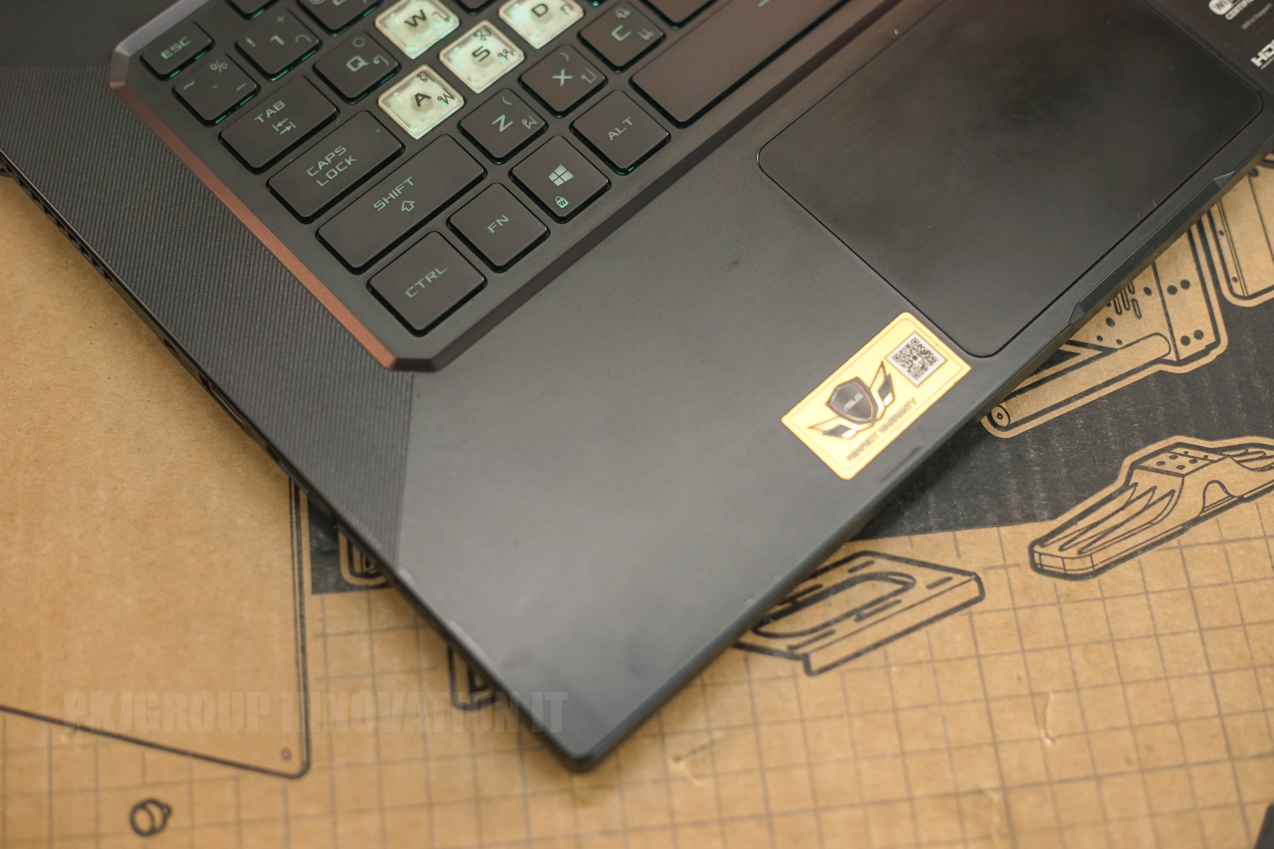 โน๊ตบุ๊คเล่นเกมมือสอง Asus TUF FX516PM-HN086T i5-11300H RAM 16 GB SSD M.2 512 GB RTX 3060