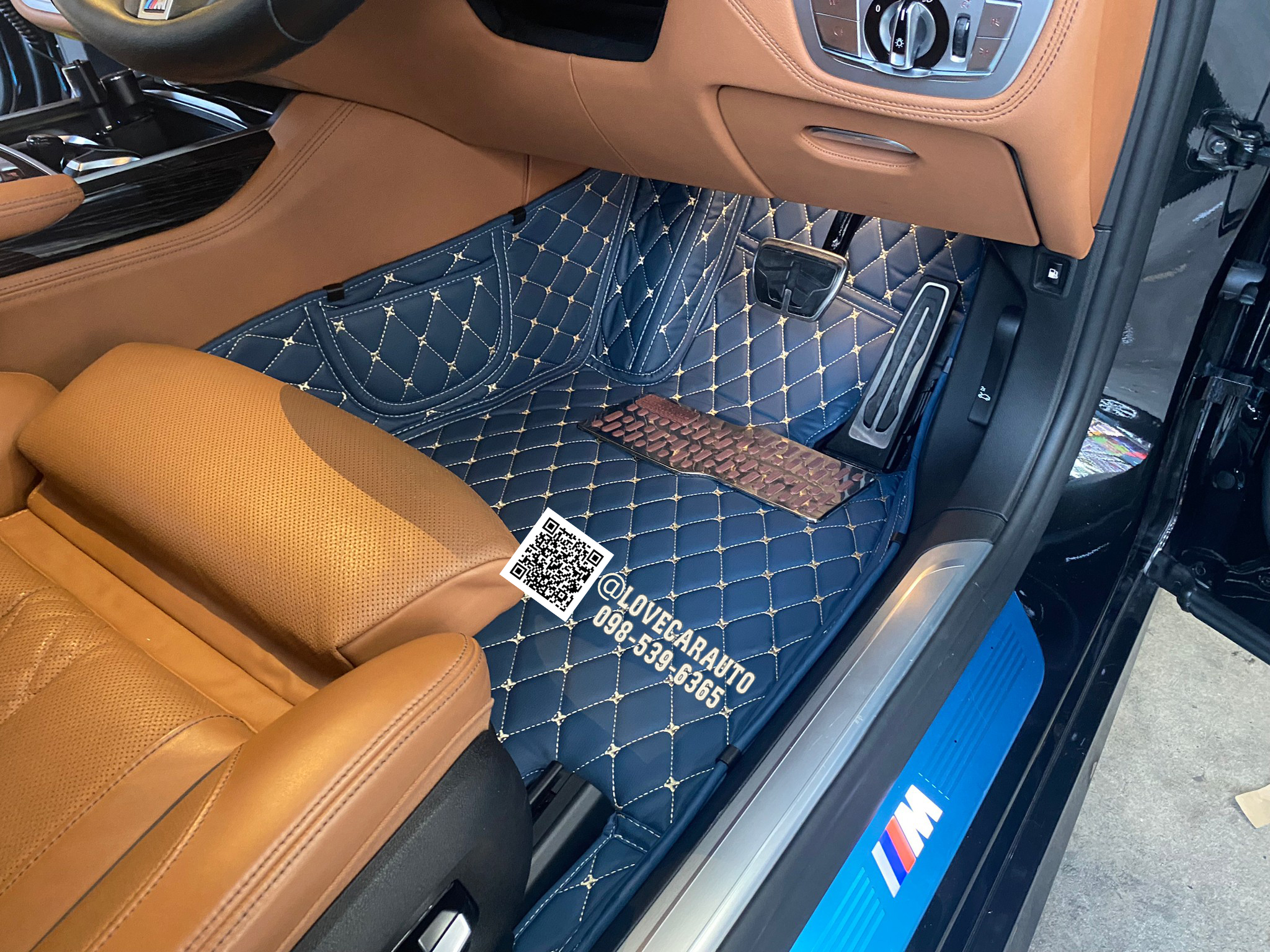 พรมปูพื้นรถยนต์ 6D Bmw 740LE G12 สีน้ำเงิน