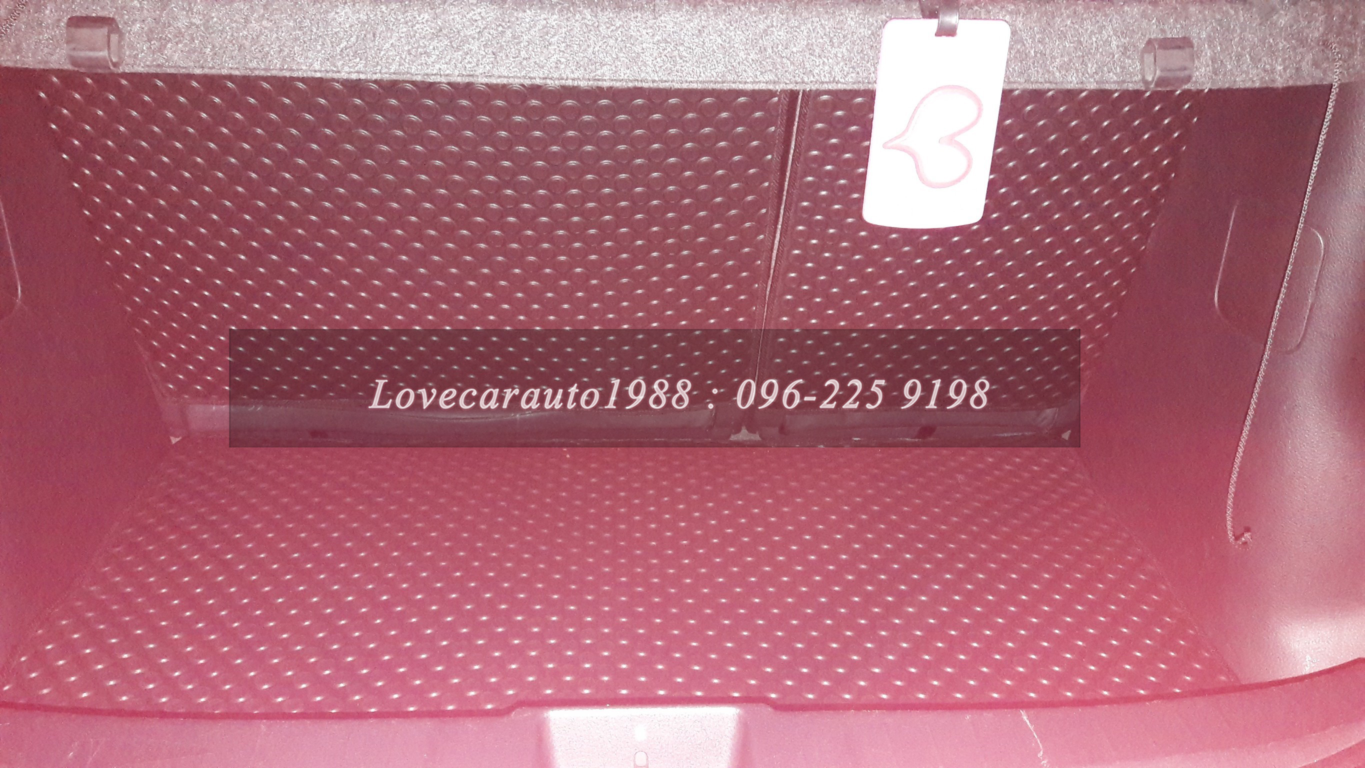 ยางปูพื้นรถยนต์ Suzuki SX4 ลายกระดุมสีดำ