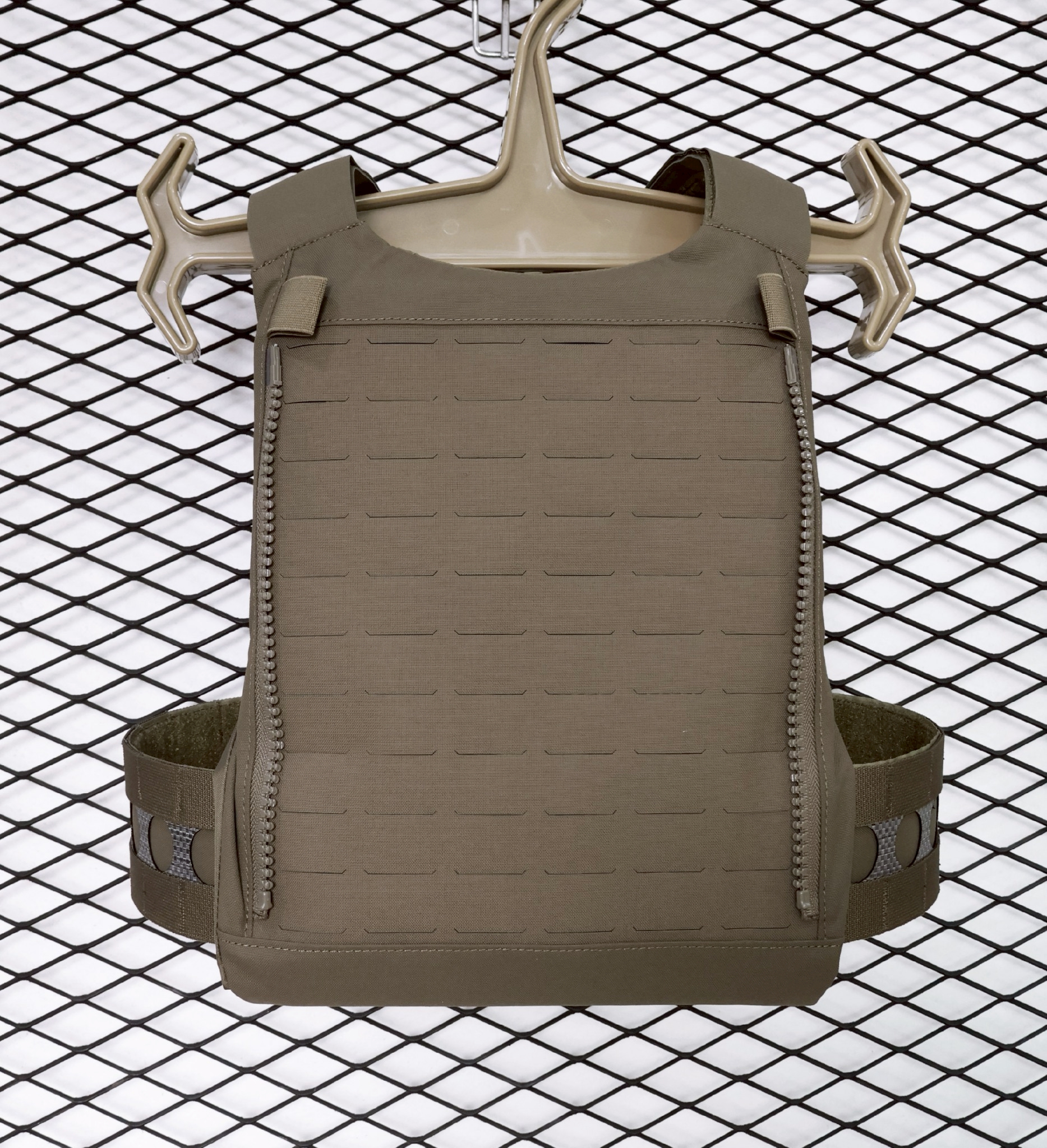 🇹🇭 1379 ไทยแลนด์ แทคติคอล เสื้อเกราะ FCPC V5 AFG (AFG FCPC V5 Plate Carrier) [AFG-VT20] สีพื้น