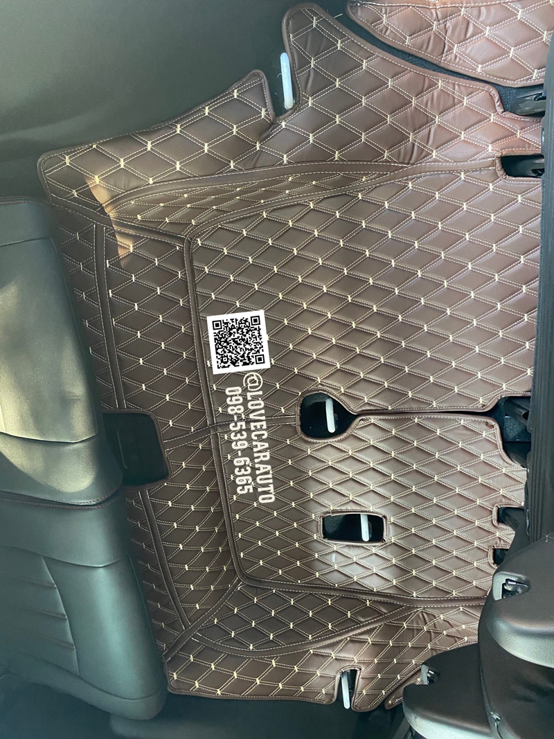 พรมปูพื้นรถยนต์ VVIP ด้ายคู่ Isuzu Mux 2023 สีกาแฟ เต็มคัน