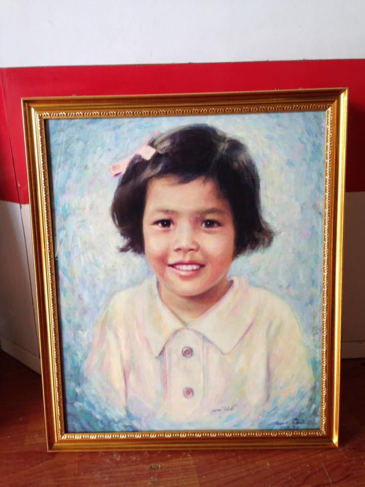 กรอบรูปไม้สีทอง 1" พระบรมฉายาลักษณ์ และ พระบรมสาทิสลักษณ์ ของพระบรมวงศานุวงศ์ ครั้นทรงพระเยาว์