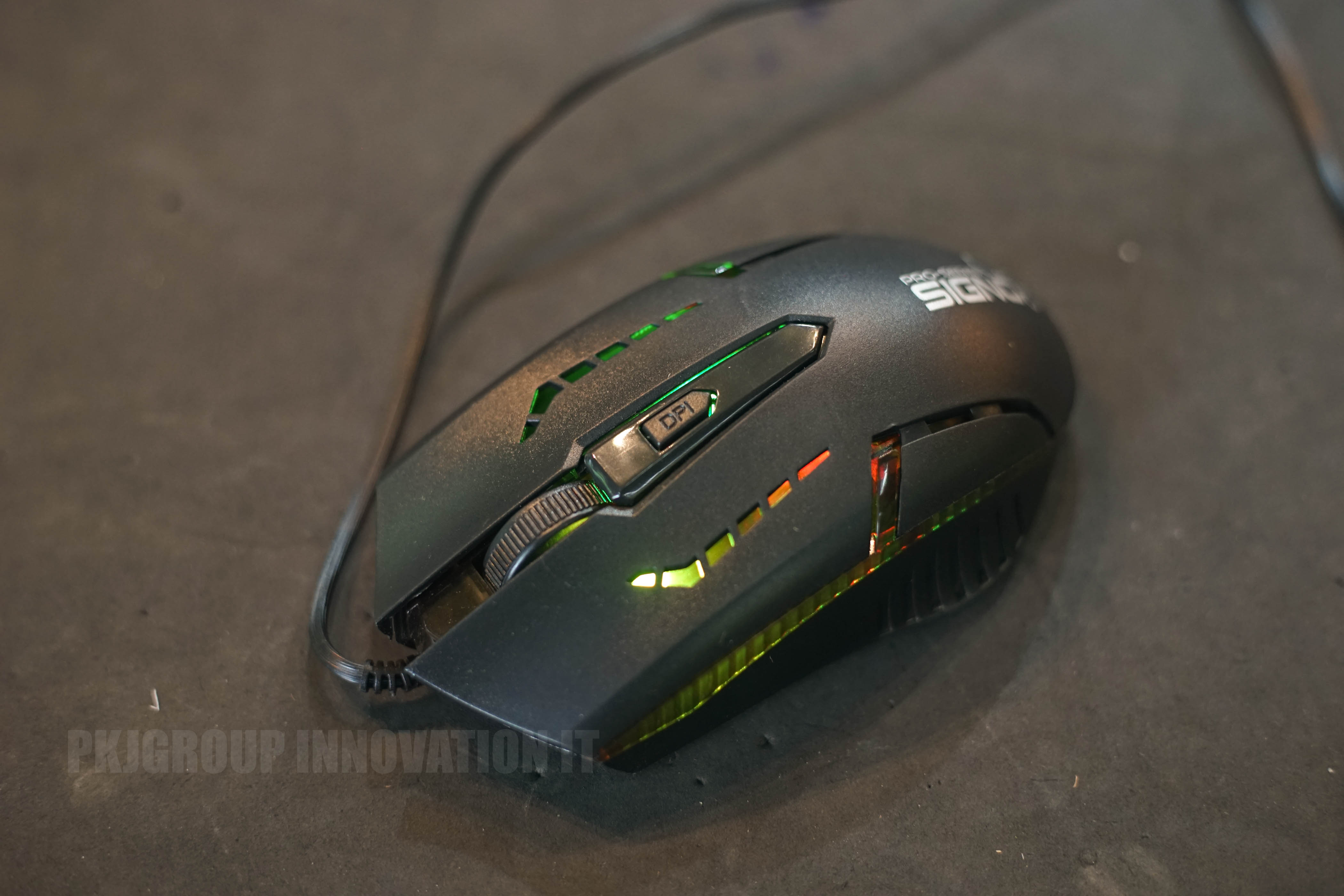 ชุดเมาส์-คีย์บอร์ดเกมมิ่ง Signo Sundaze KB712 + GM 112 ของใหม่ มีไฟRGBเมาส์ปรับ DPI ได้ K/Bปุ่มยาง