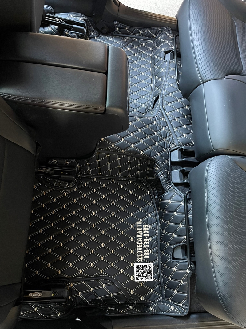 พรมปูพื้นรถยนต์ Mazda Cx-8 7ที่นั่ง พรมvvip ด้ายคู่ สีดำด้ายครีม