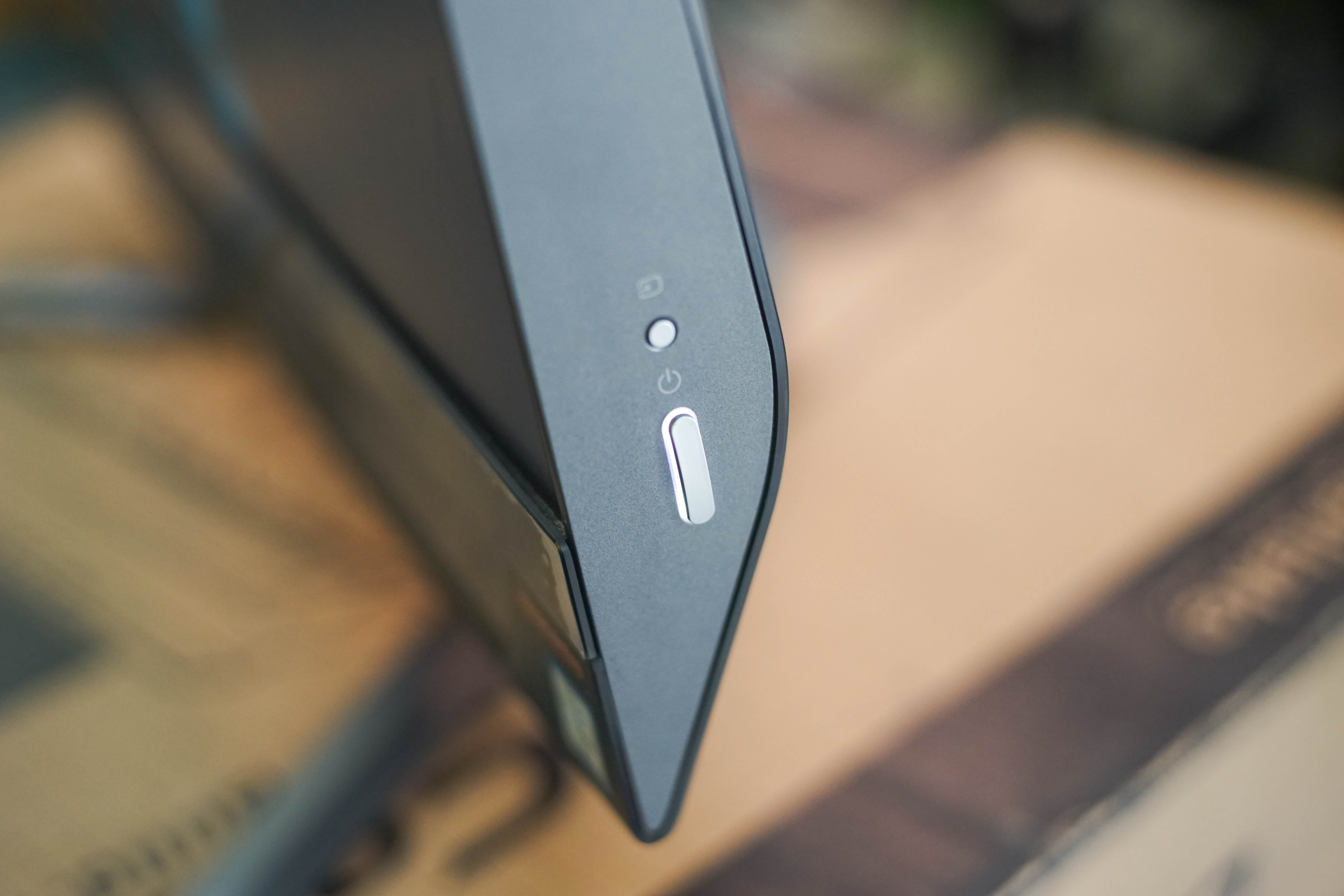 คอมมือสอง Lenovo ideacentre AIO 720-24IKB-F0CM0011TA i5-7400 RAM 8 GB SSD 512 GB GTX960A 23.8"