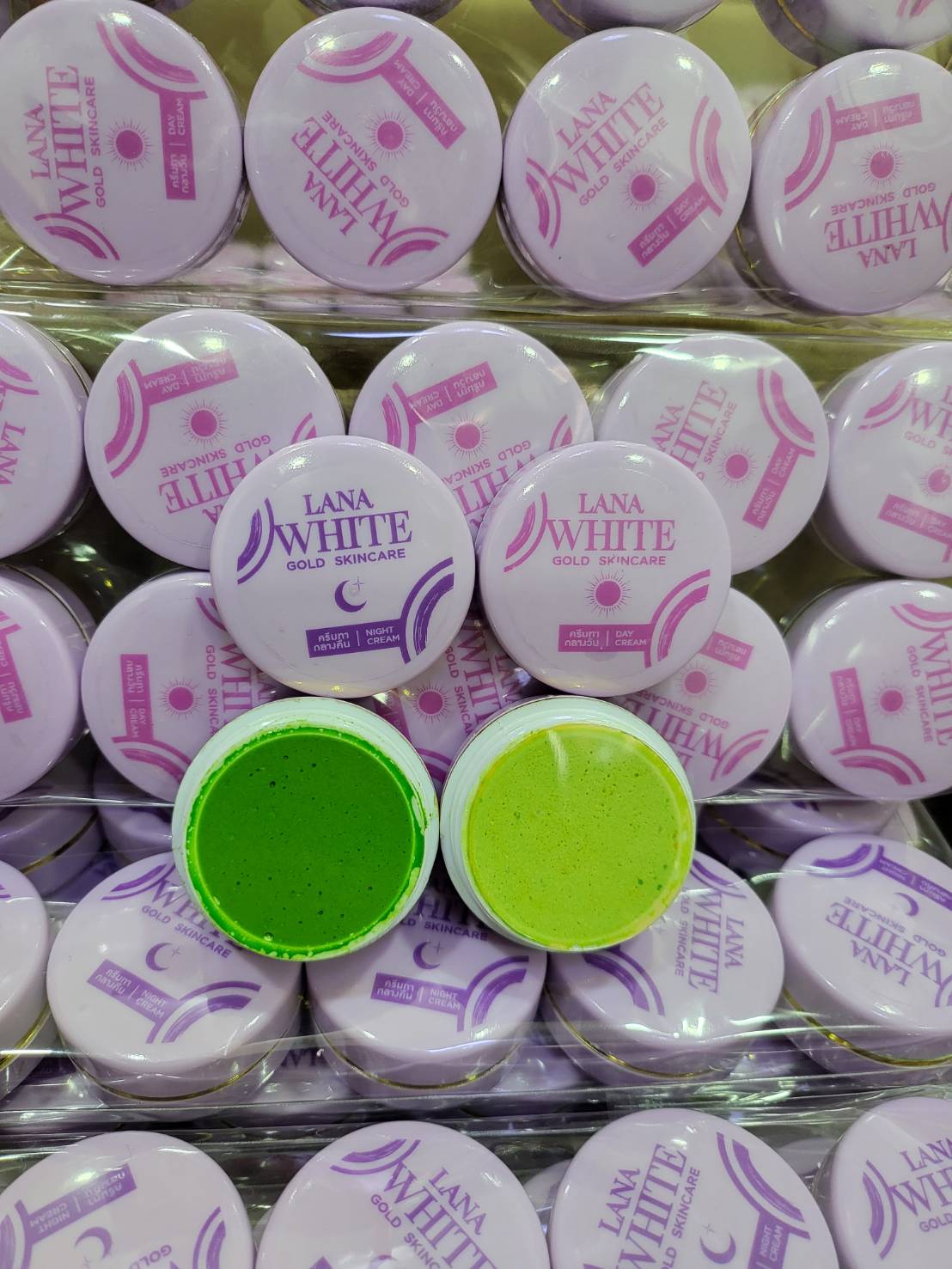 ครีมลาน่าไวท์ Lana White (แพ็คเกจใหม่) แยกครีมกลางคืน