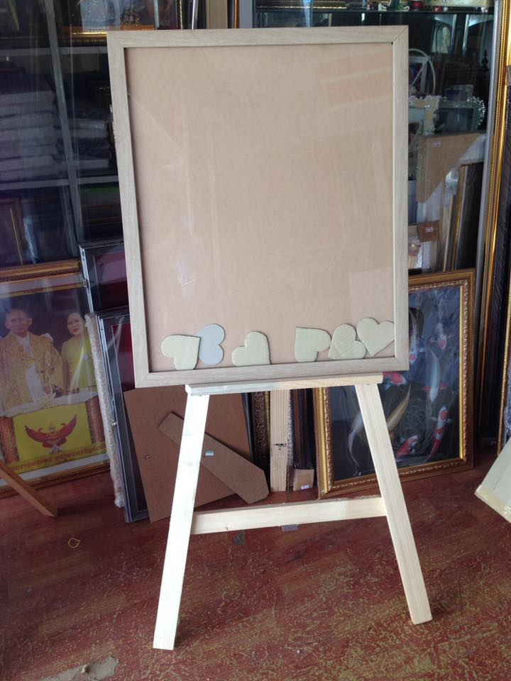 ขาตั้งกรอบรูปไม้สน สูง 125 cm