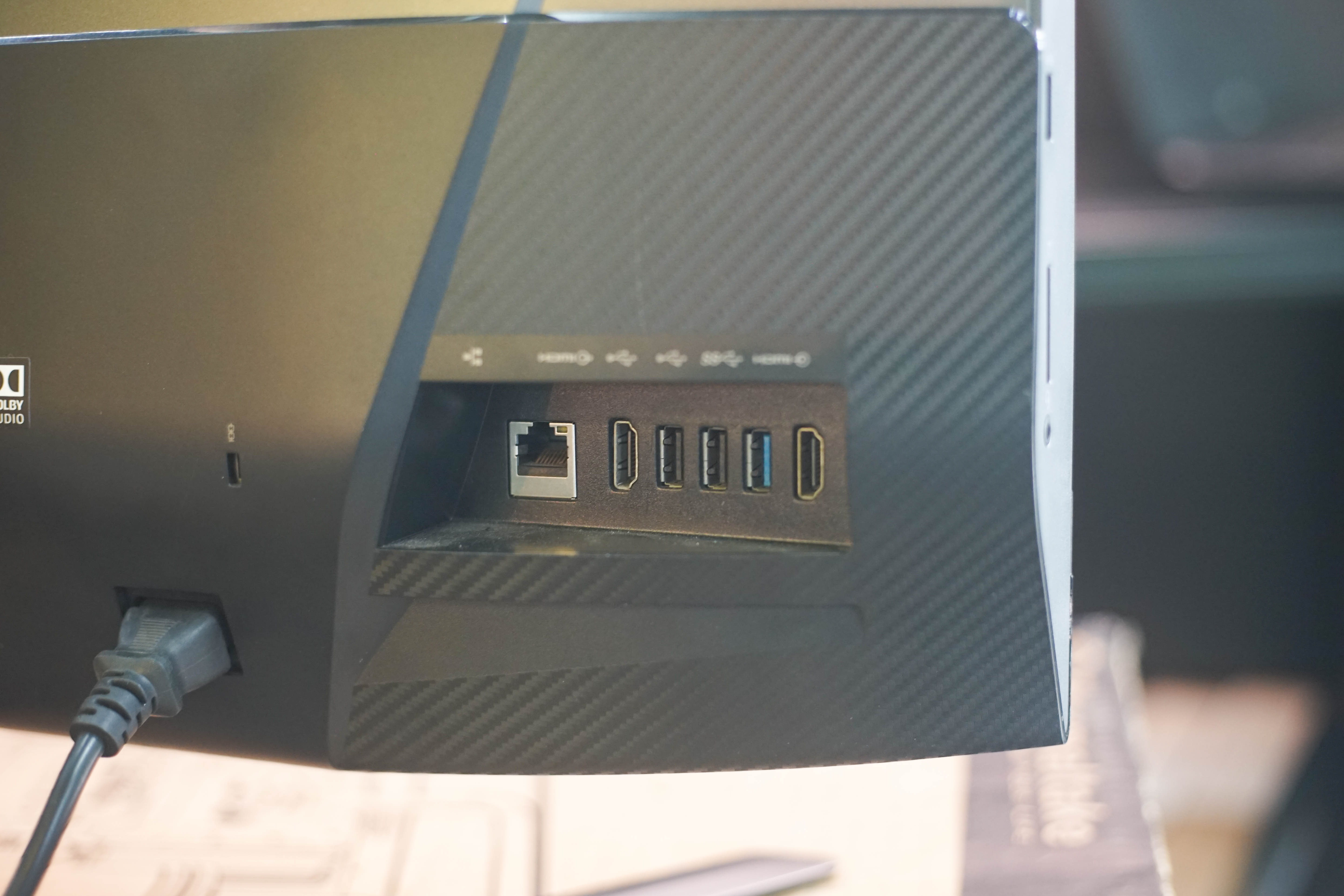 คอมมือสอง Lenovo ideacentre AIO 720-24IKB-F0CM0011TA i5-7400 RAM 8 GB SSD 512 GB GTX960A 23.8"