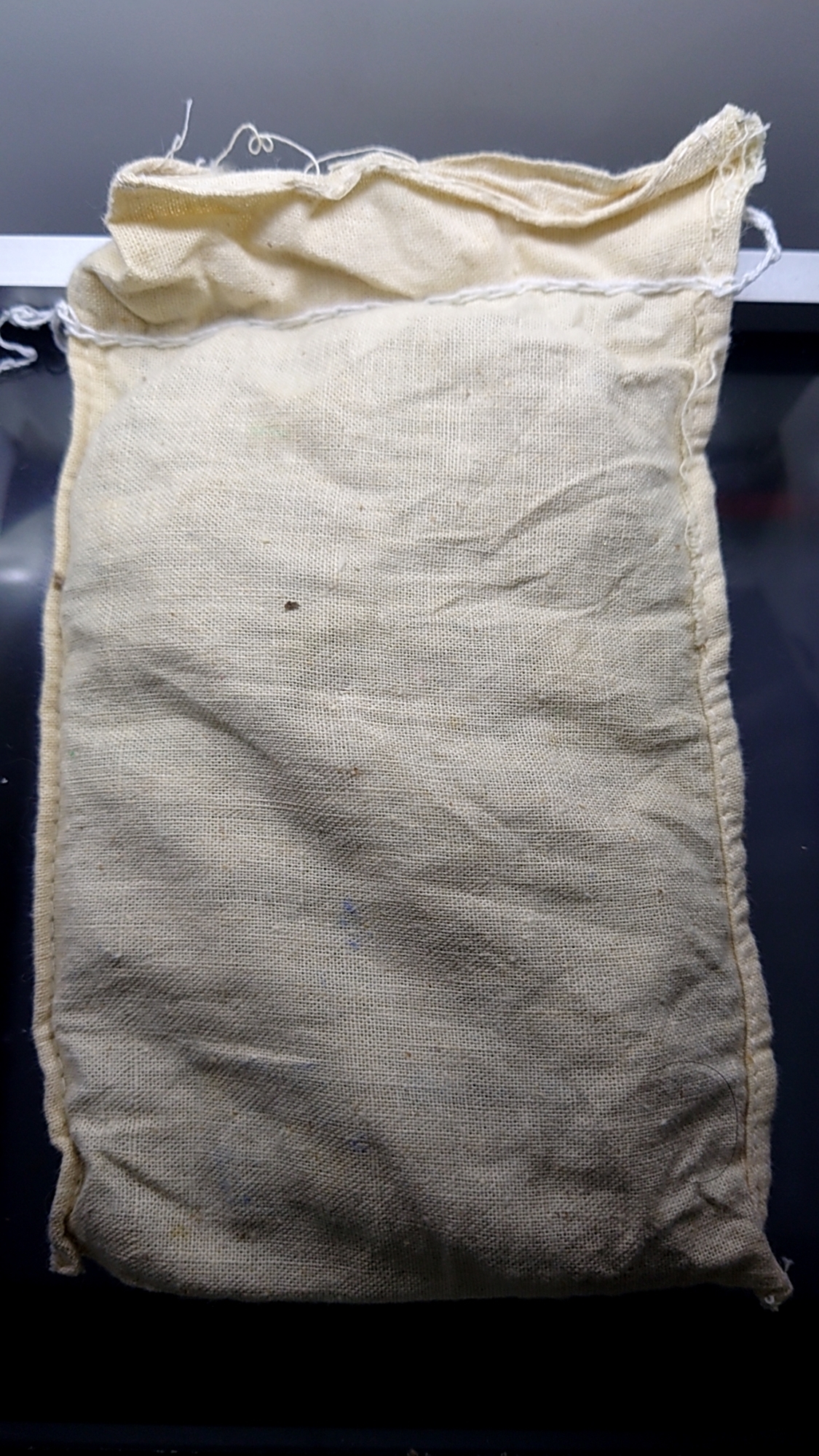 เหรียญยกถุง (100 เหรียญ) เหรียญ 2 บาท ที่ระลึก 100 ปี ศิริราชแพทยากร ไม่ผ่านใช้