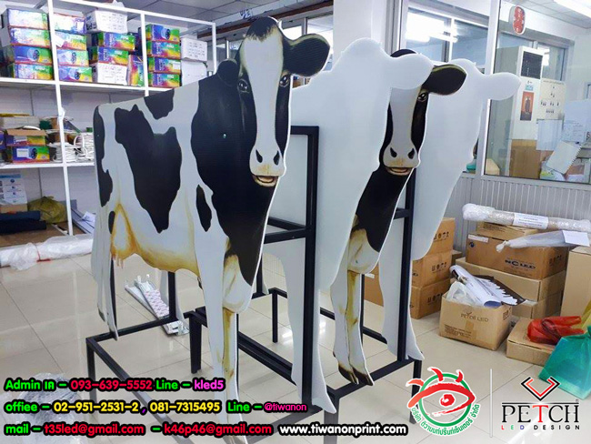 ป้ายฟิวเจอร์บอร์ด ติดสติกเกอร์ ยึกติดกับโครงเหล็ก สามารถทำตามแบบบและจินตนาการของลูกค้าได้