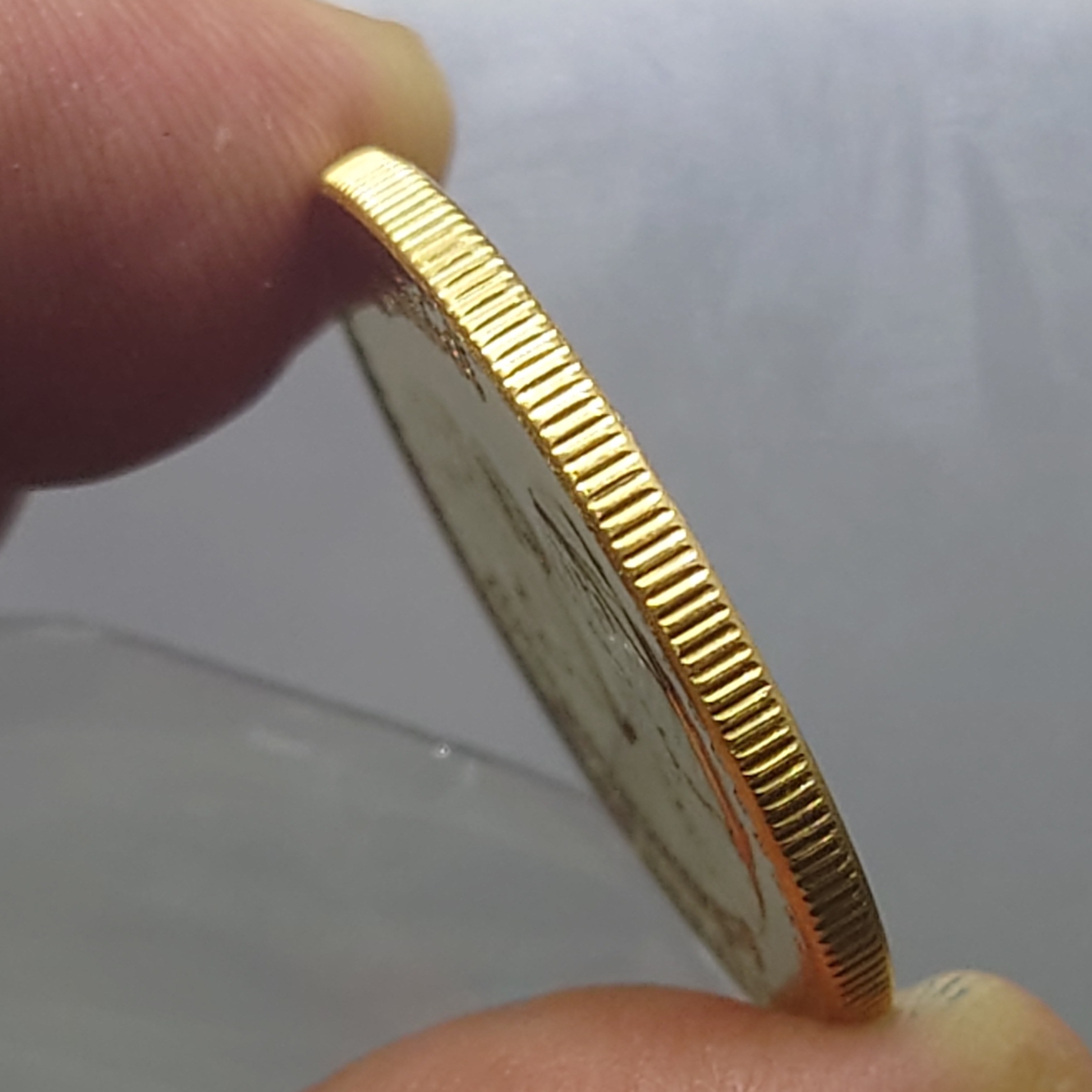 เหรียญทองคำ 6000 บาท (หนัก 1 บาท) ที่ระลึก 84 พรรษา สมเด็จย่า พ.ศ.2527 วาระหายาก สร้างน้อย