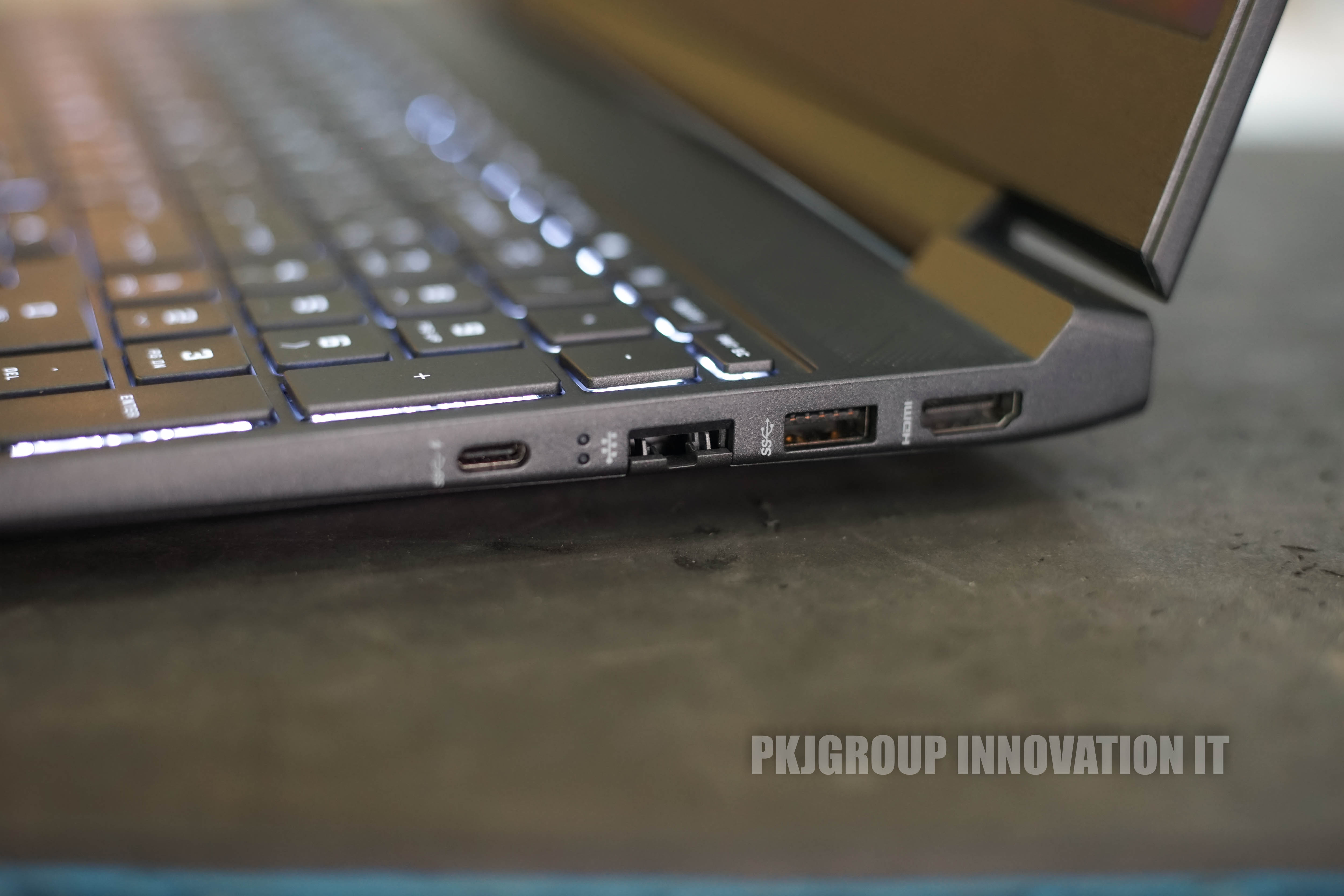 โน๊ตบุ๊คเล่นเกมมือสอง HP Victus 15-fb2022AX (A05GHPA) R7 8845HS RAM 16GB M.2 1TB RTX4060