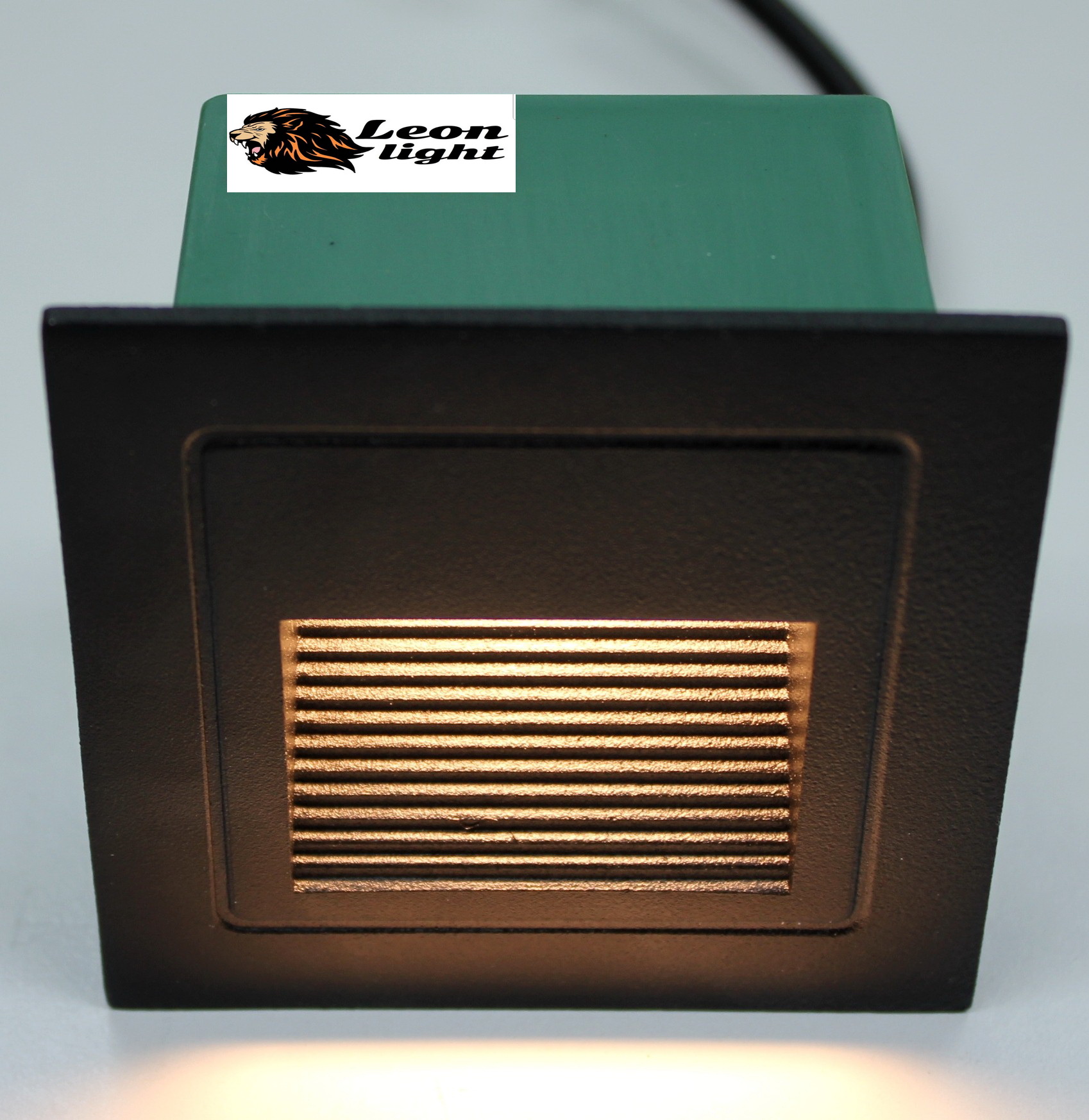โคมไฟฝังบันได LED รุ่น G-001-2W-WW