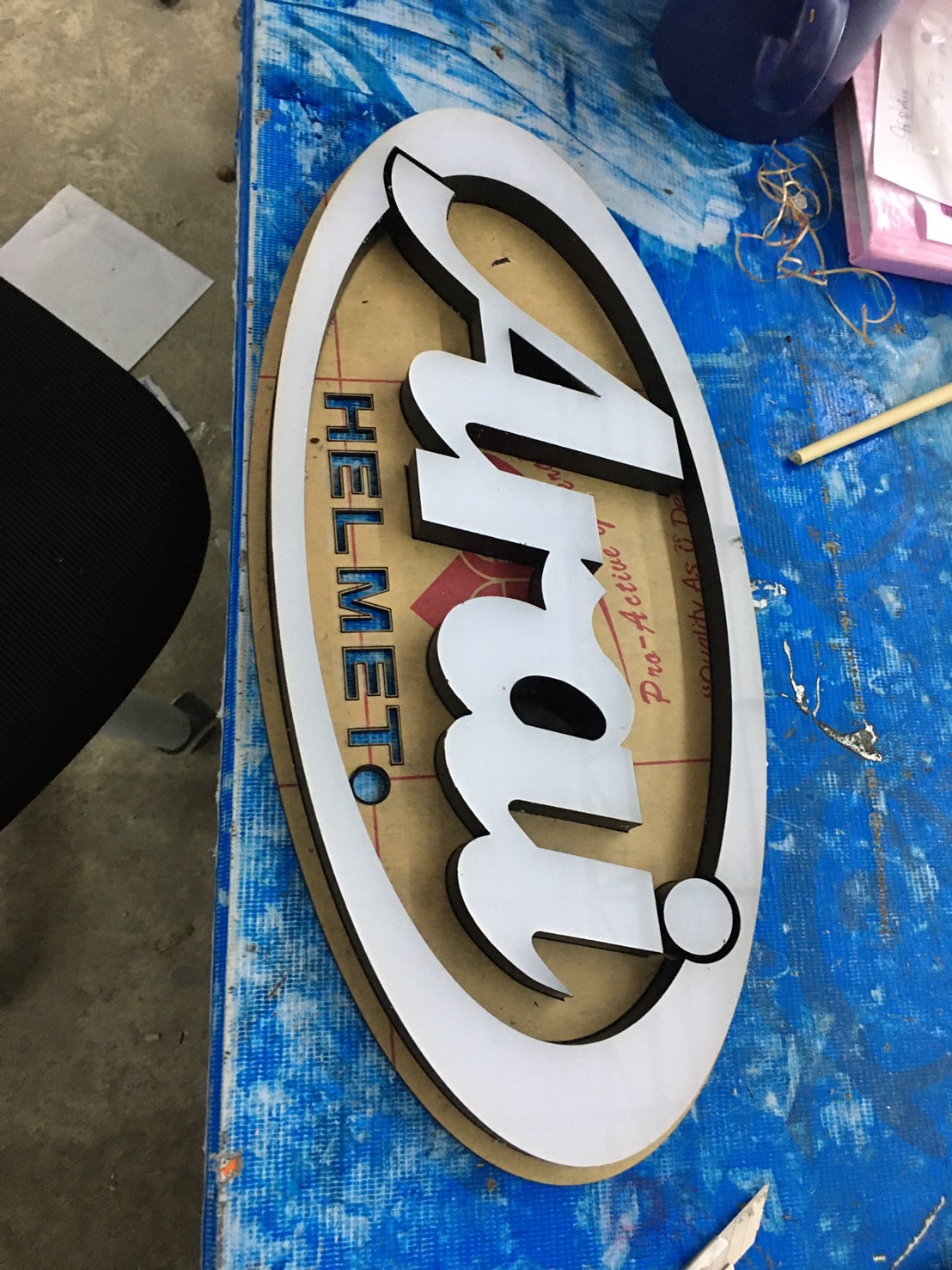 ป้ายไฟโลโก้ไฟออกหน้า งานArai helmet